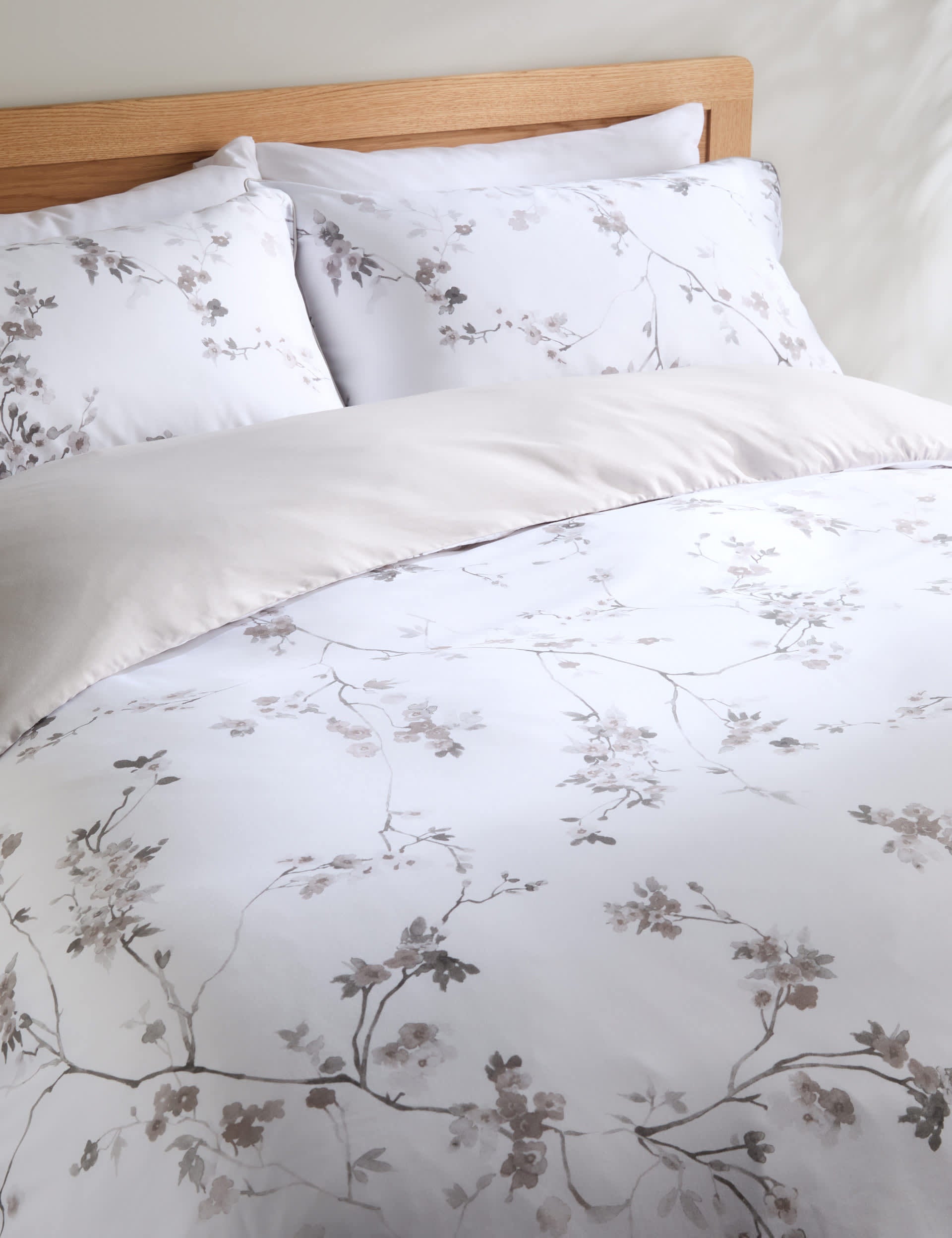 Pure cotton sateen cherry blossom bedding set, imported from the UK