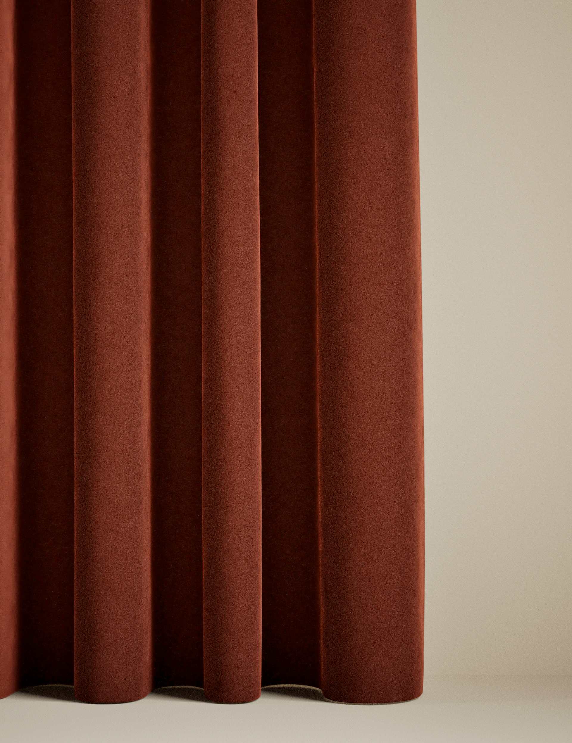 Velvet eyelet curtains with thermal lining, imported from the UK