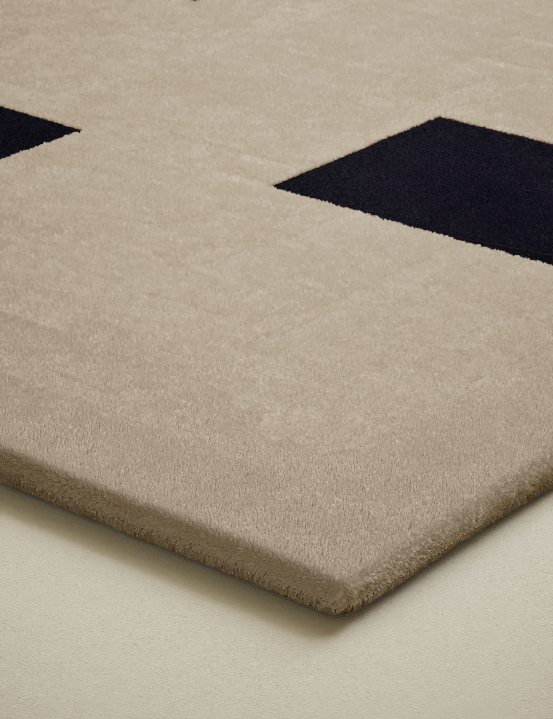 Kelly Hoppen pure wool dash geometric rug, imported from the UK