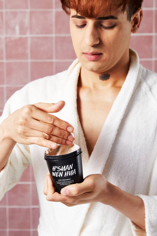 Lush H'suan Wen Hua hair treatment, imported from the UK