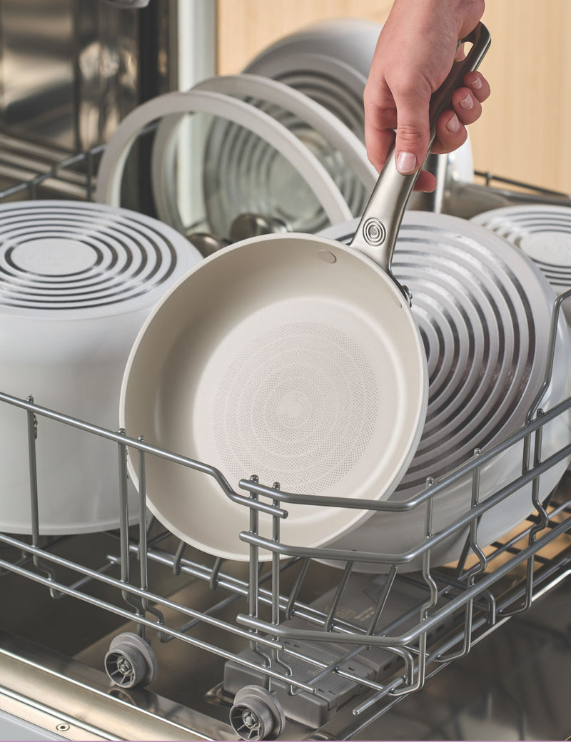 Halo ceramic non-stick frying pan 30cm, imported from the UK