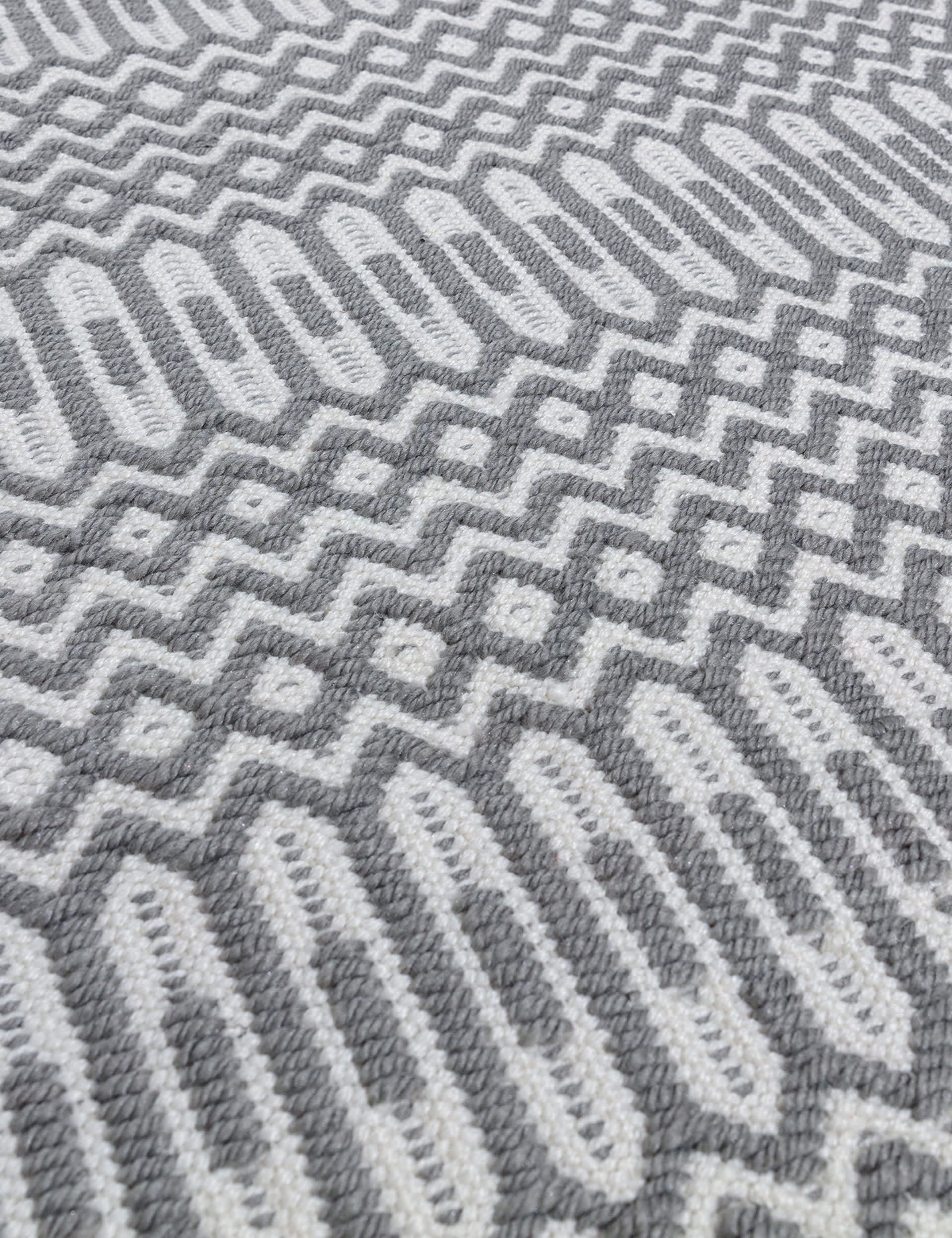 Halsey geometric runner rug 66x240cm, UK version