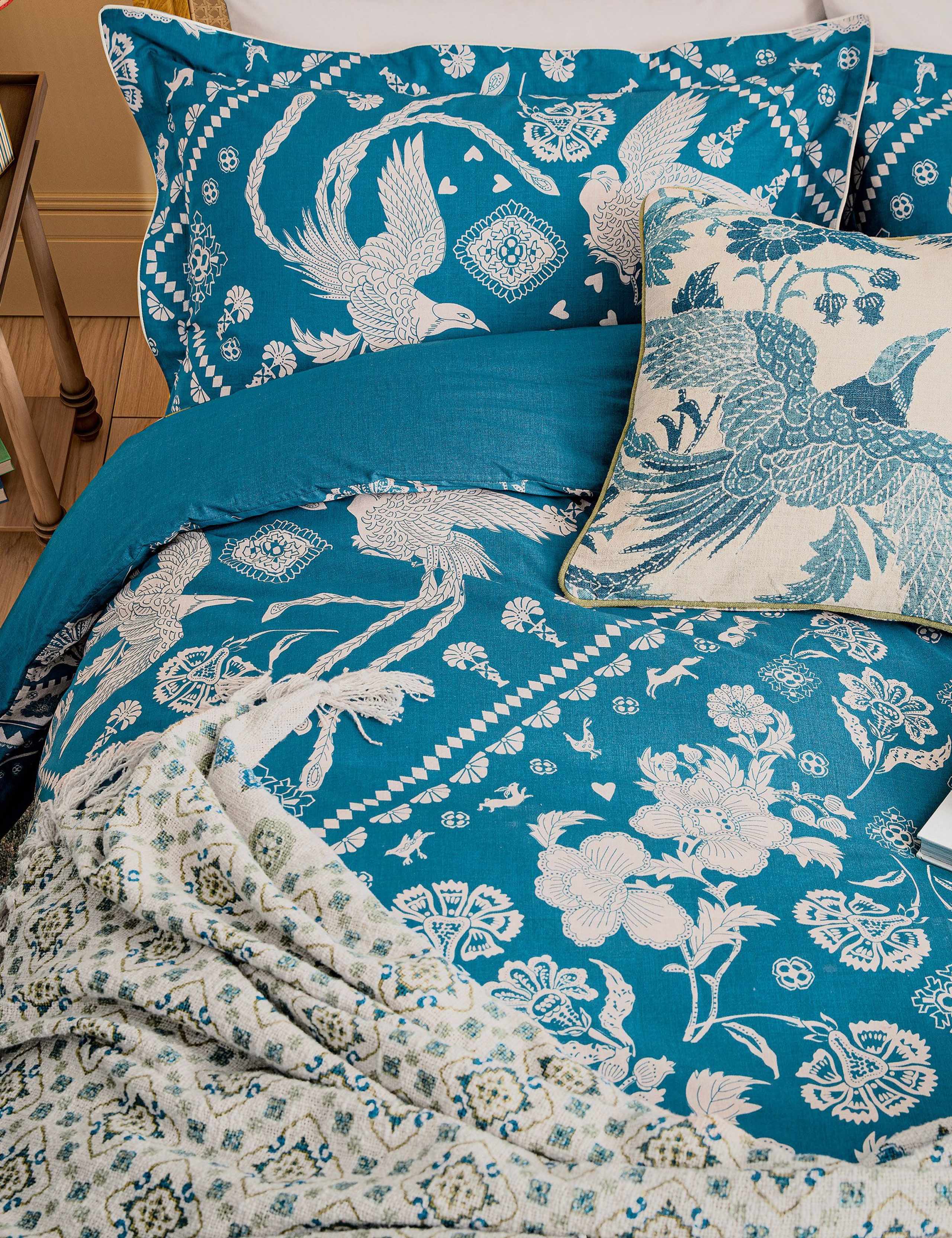 Hidcote square cushion 45cm (British brand)