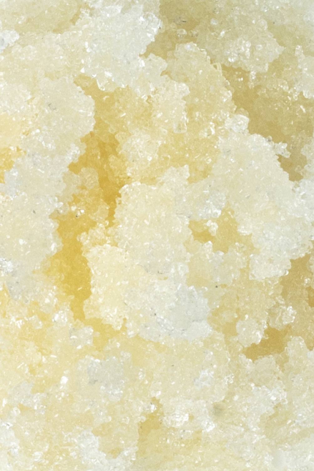 Honey lip scrub with sweet orange and peppermint (British brand)