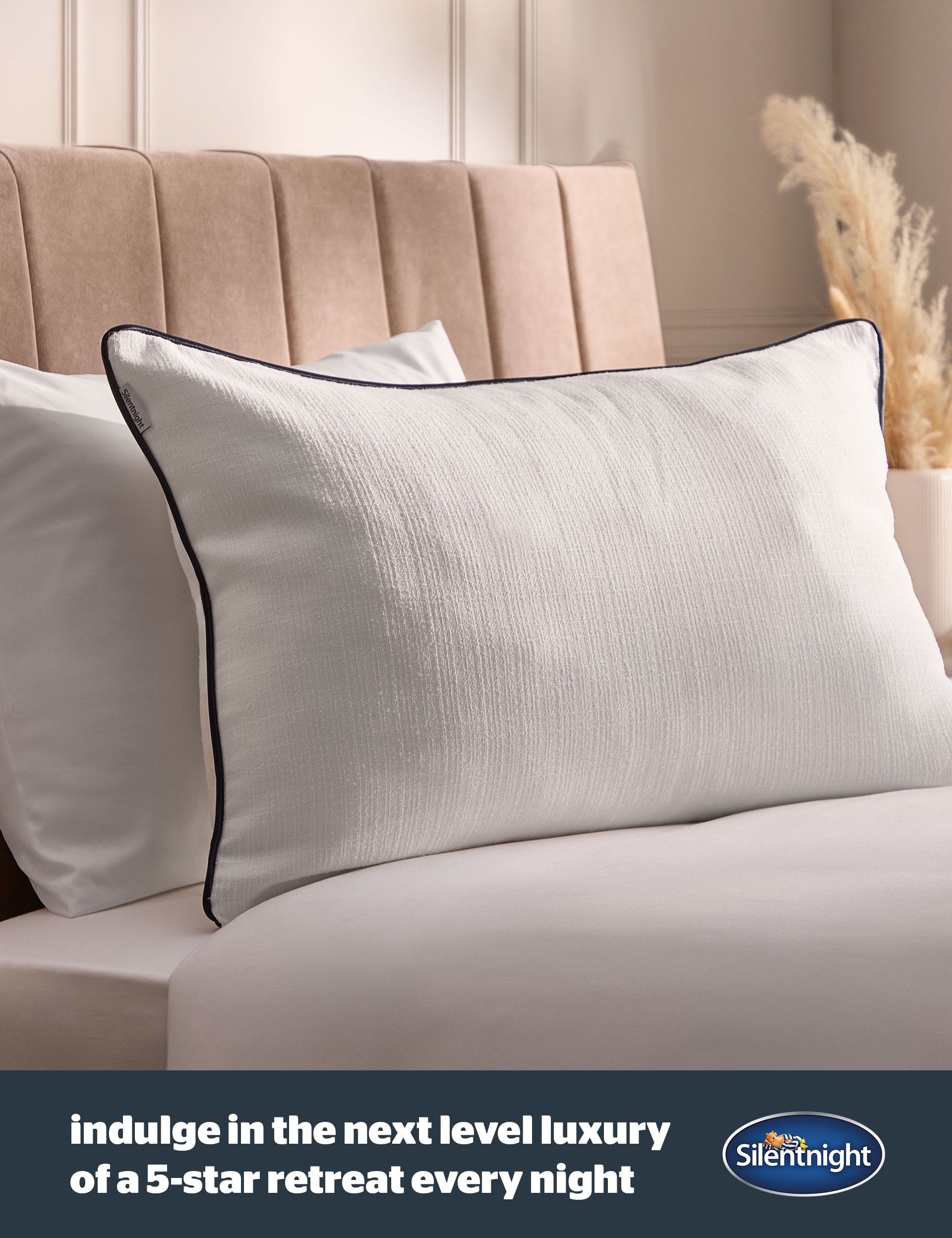 Silentnight Hotel Collection Prestige pillow, UK version