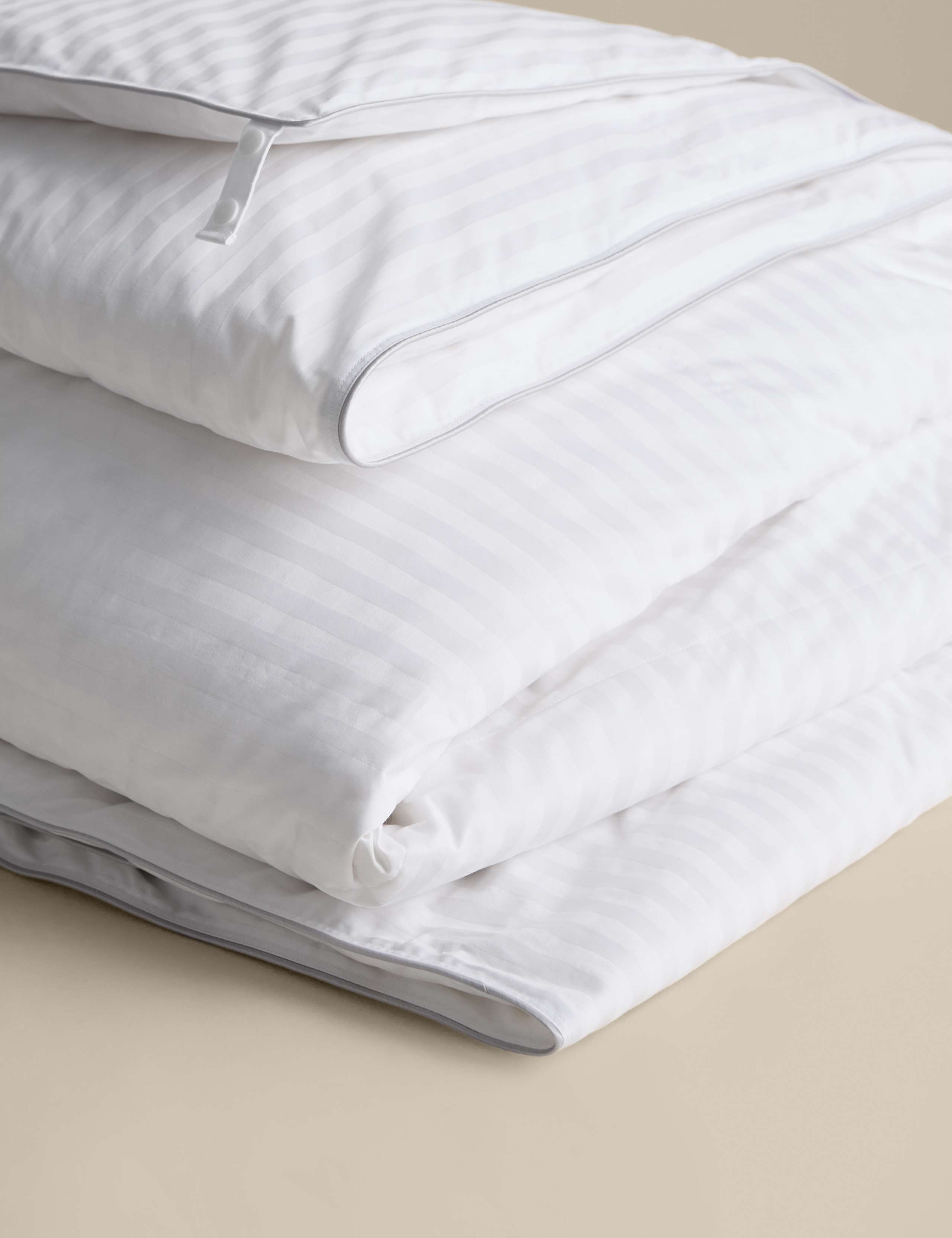 Hungarian goose down duvet 10.5 tog, UK version