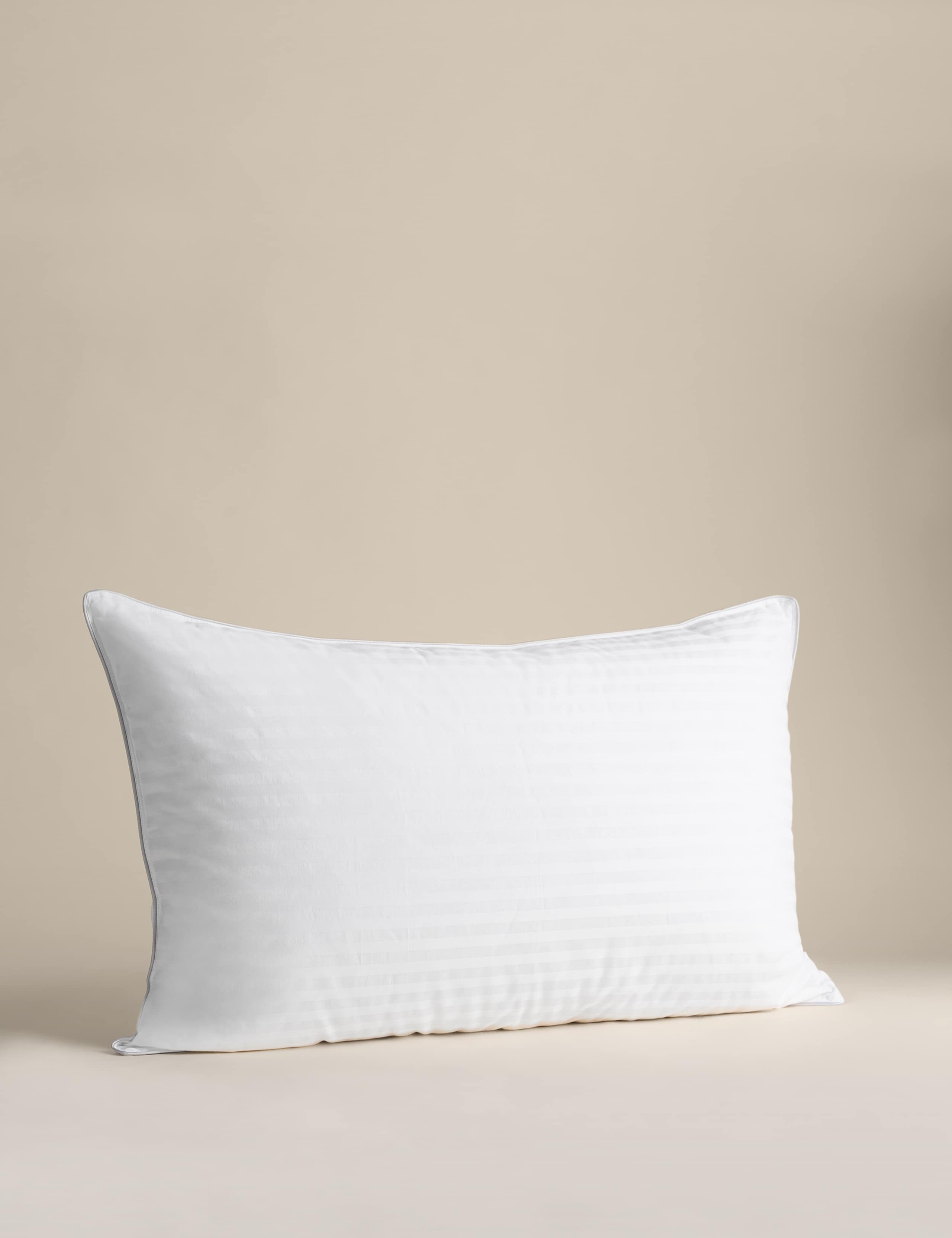 Hungarian goose down medium pillow, UK version