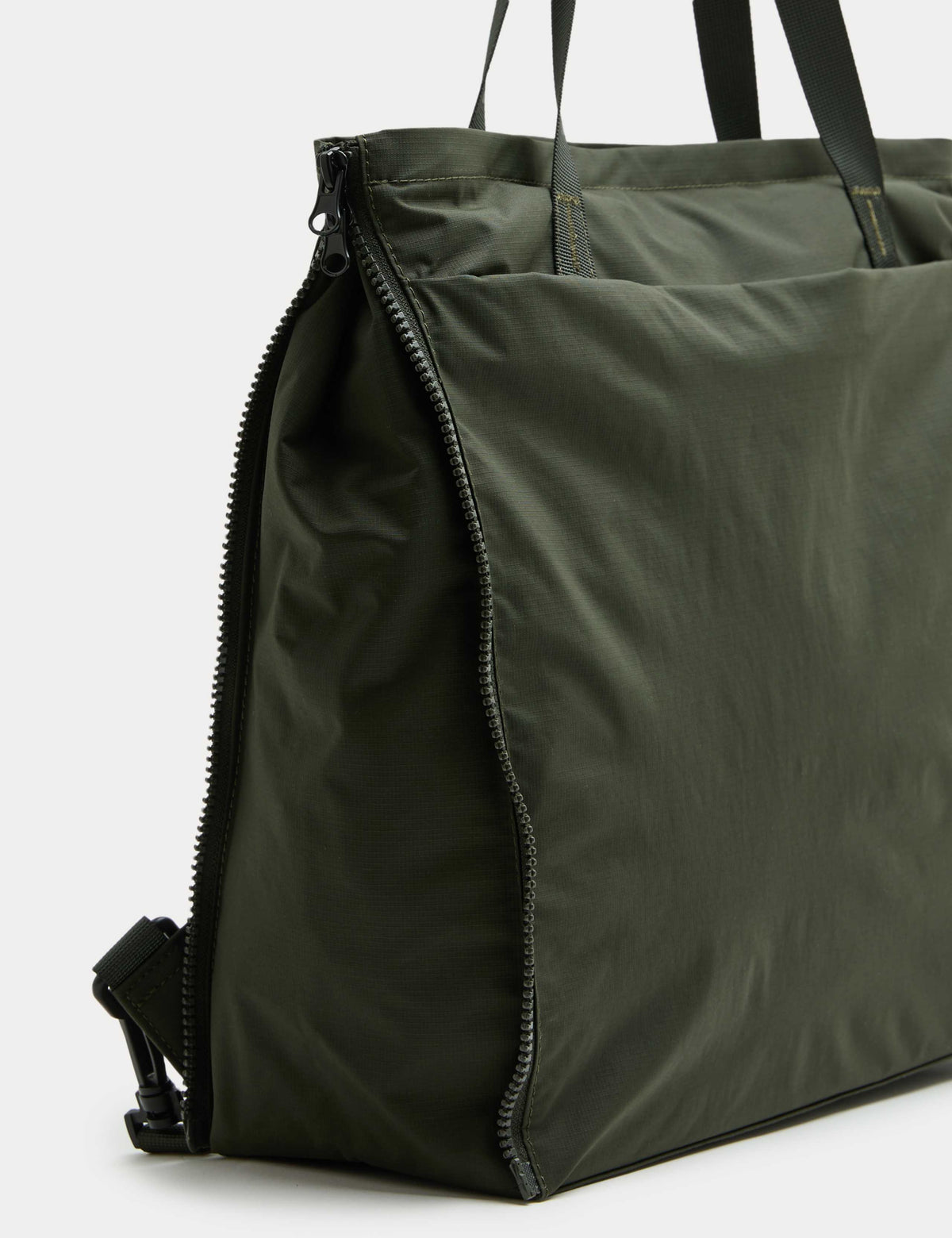 Goodmove hybrid tote bag with water-resistant finish, imported from the UK