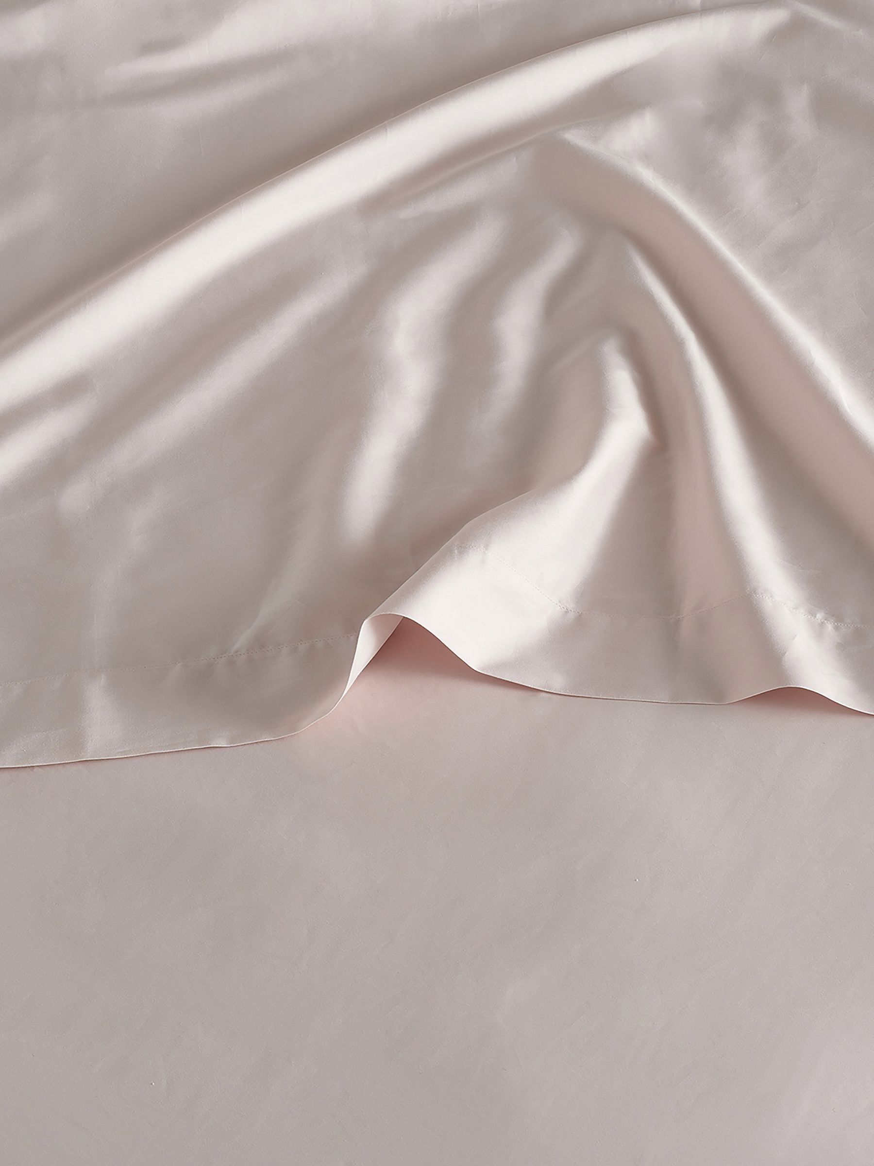 Bedfolk Pink Fitted Sheet - British product