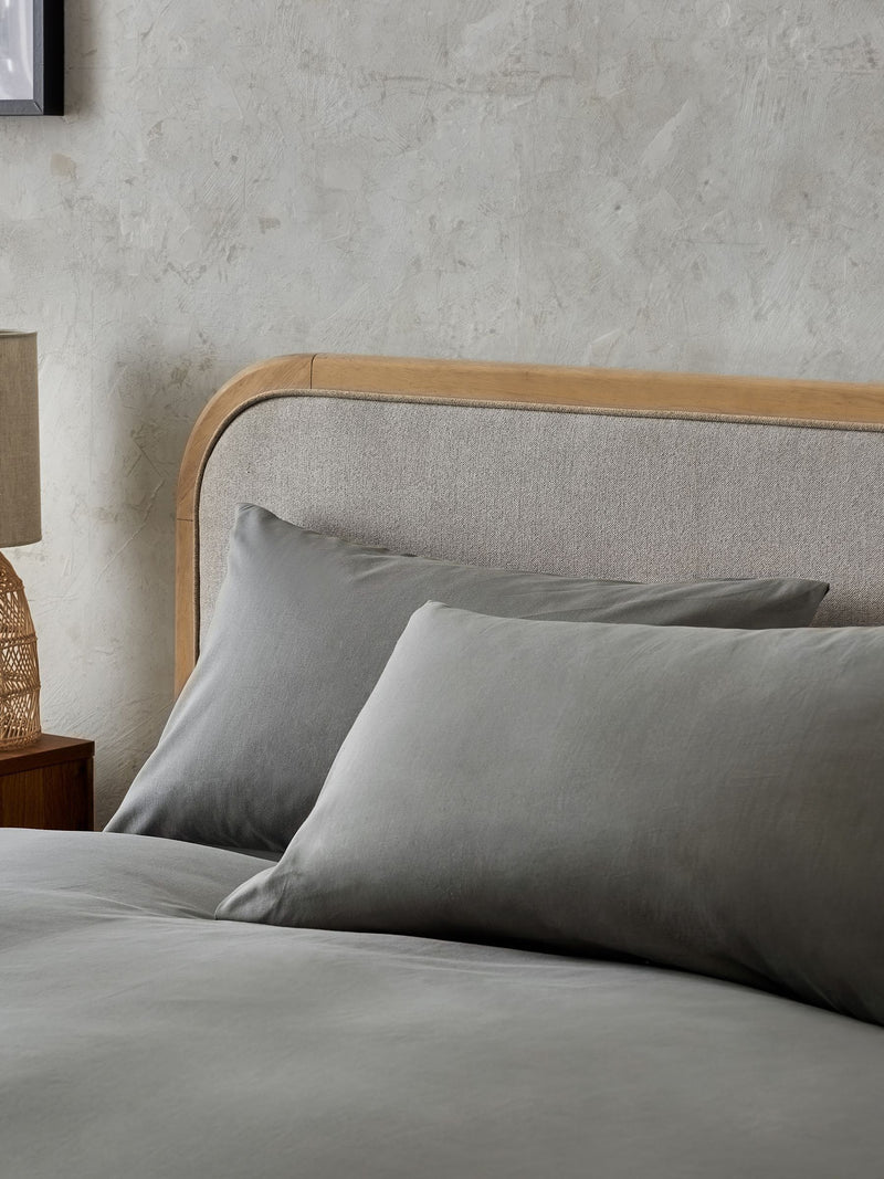 Set of 2 Grey 100% Cotton Pillowcases