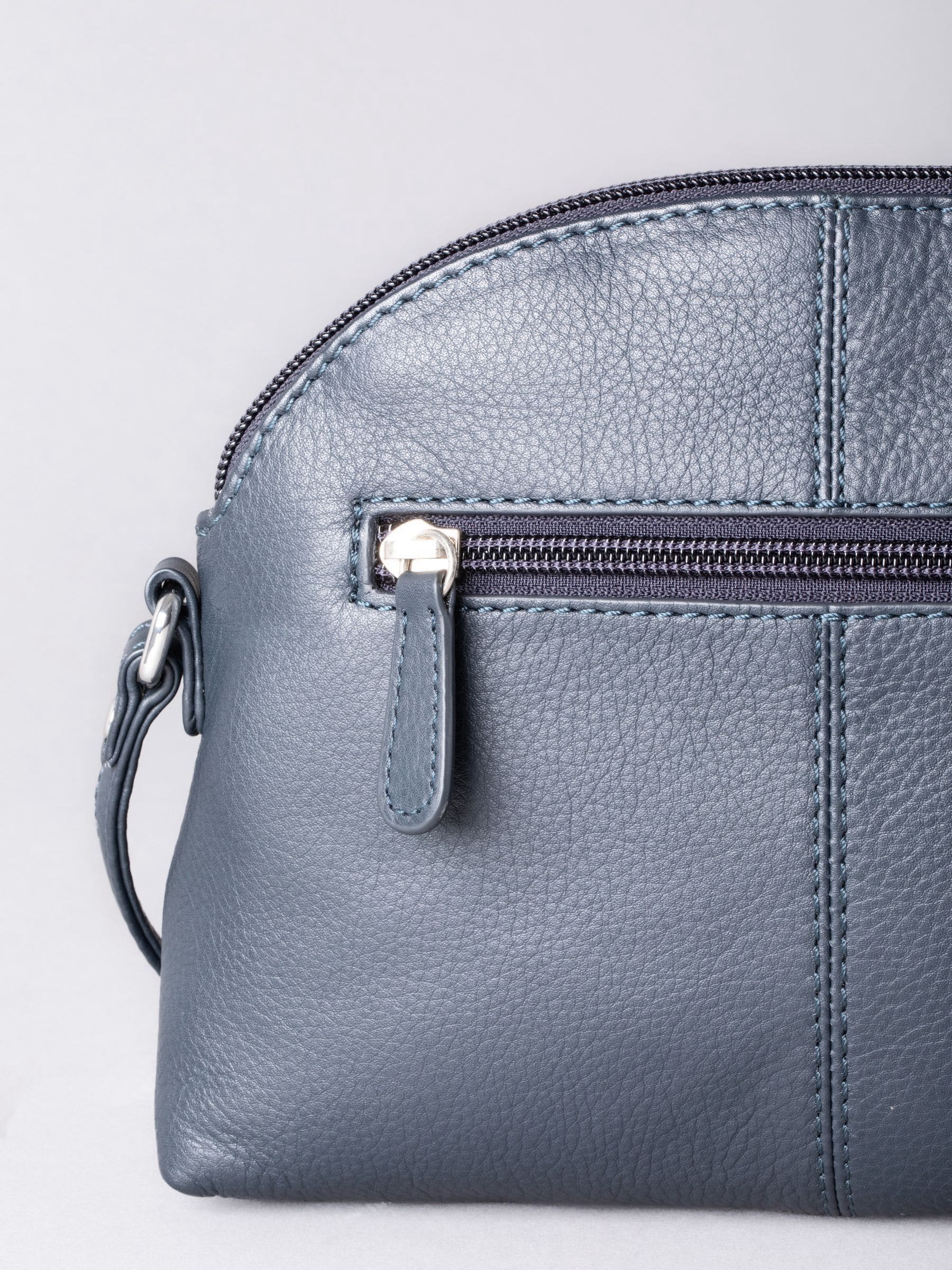 Lakeland Leather blue Elterwater cross-body bag - British product
