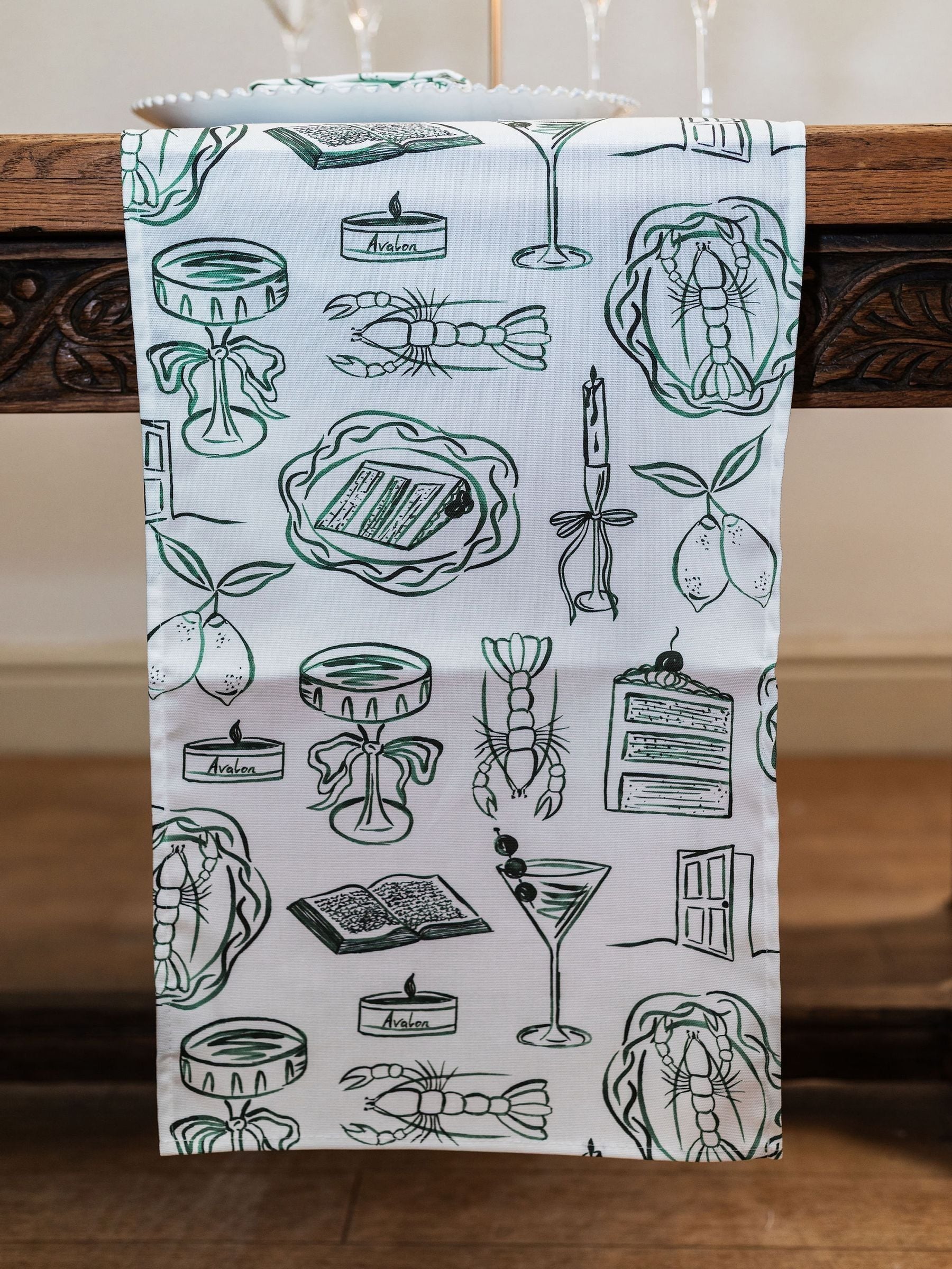 Avalon Home Just A Girl table runner 32x230cm (British brand)