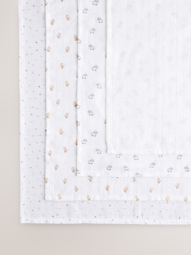 White baby muslin cloths 4 pack (British brand)
