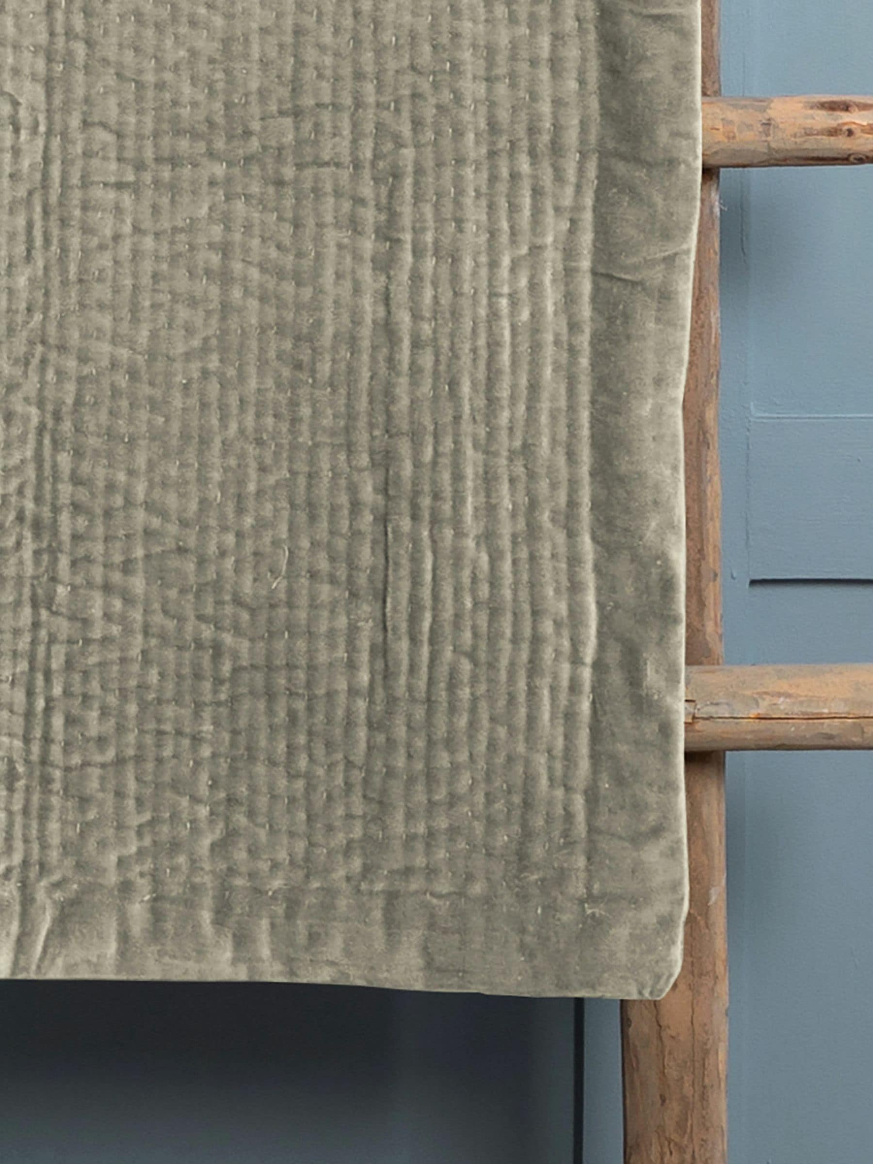 Voyage Maison Sunset Haze Quilted Velvet Throw 200cm x 140cm