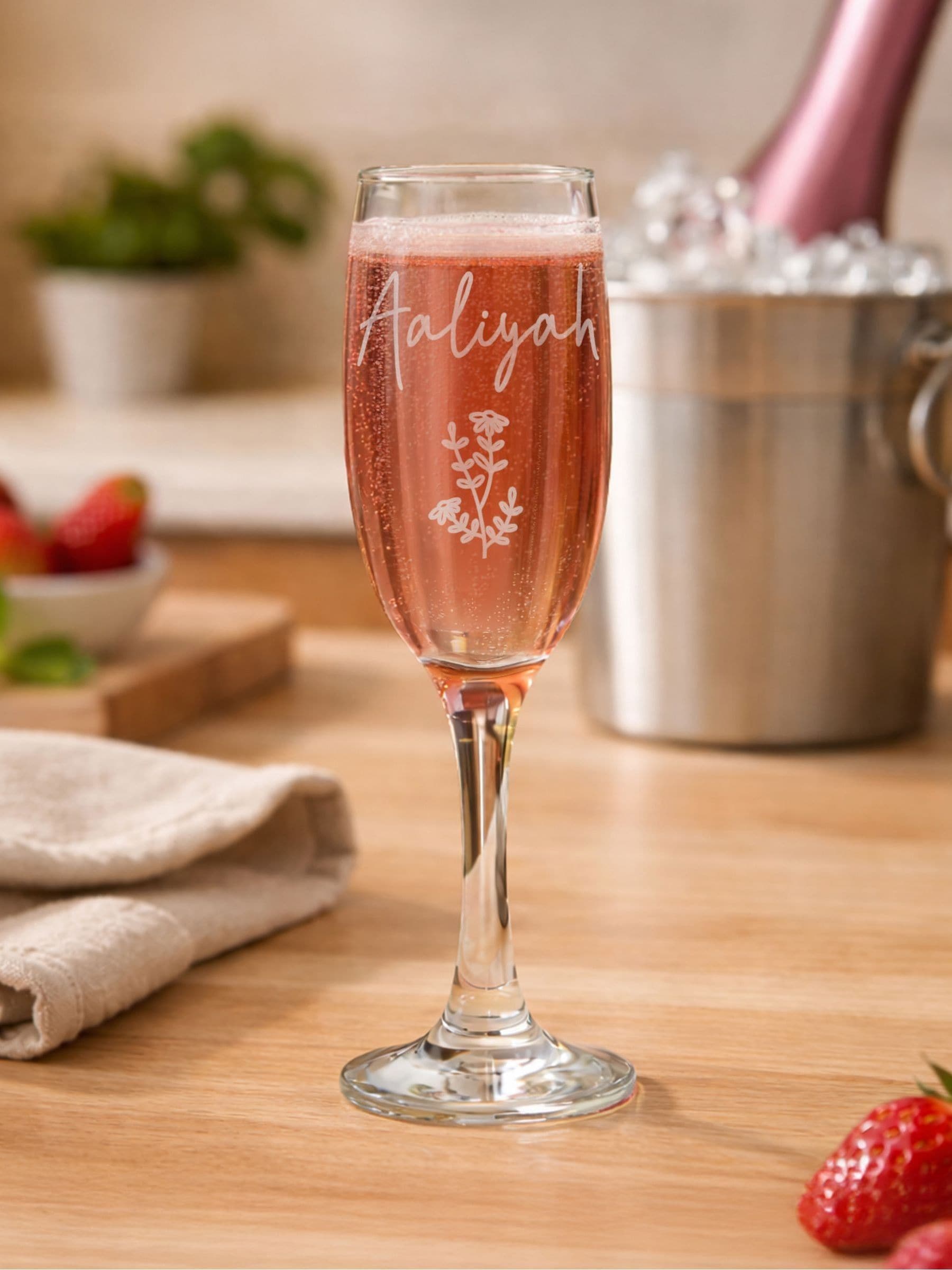 PMC personalised flower motif flute glass 5cm, UK version