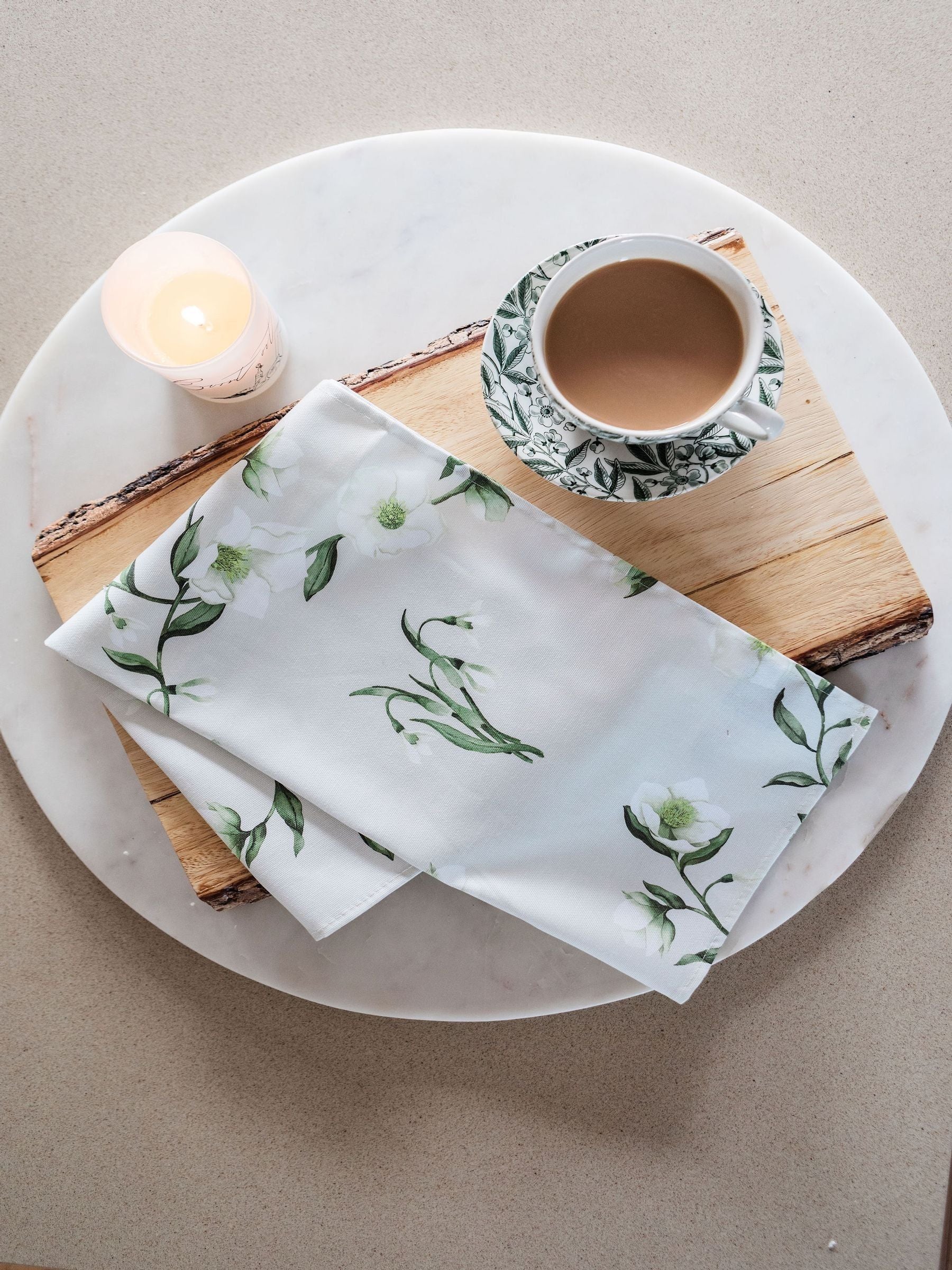 Avalon Home snowdrop and hellebore tea towel 45x68cm, UK version