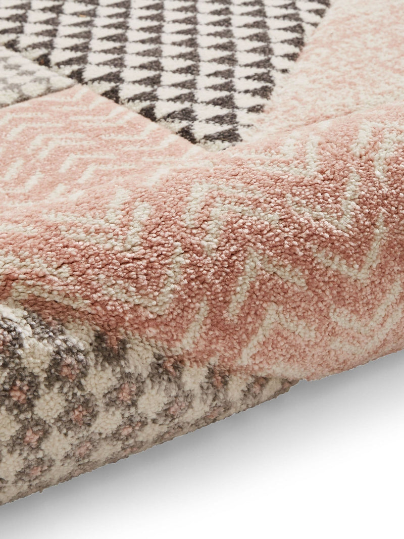 Catherine Lansfield rose grey geometric rug, imported from the UK