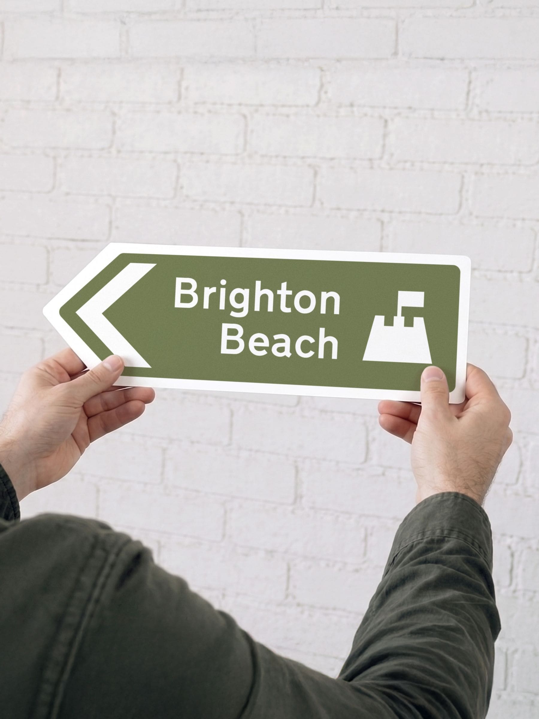No Ordinary Gift arrow sign for Dad's favourite place - British product