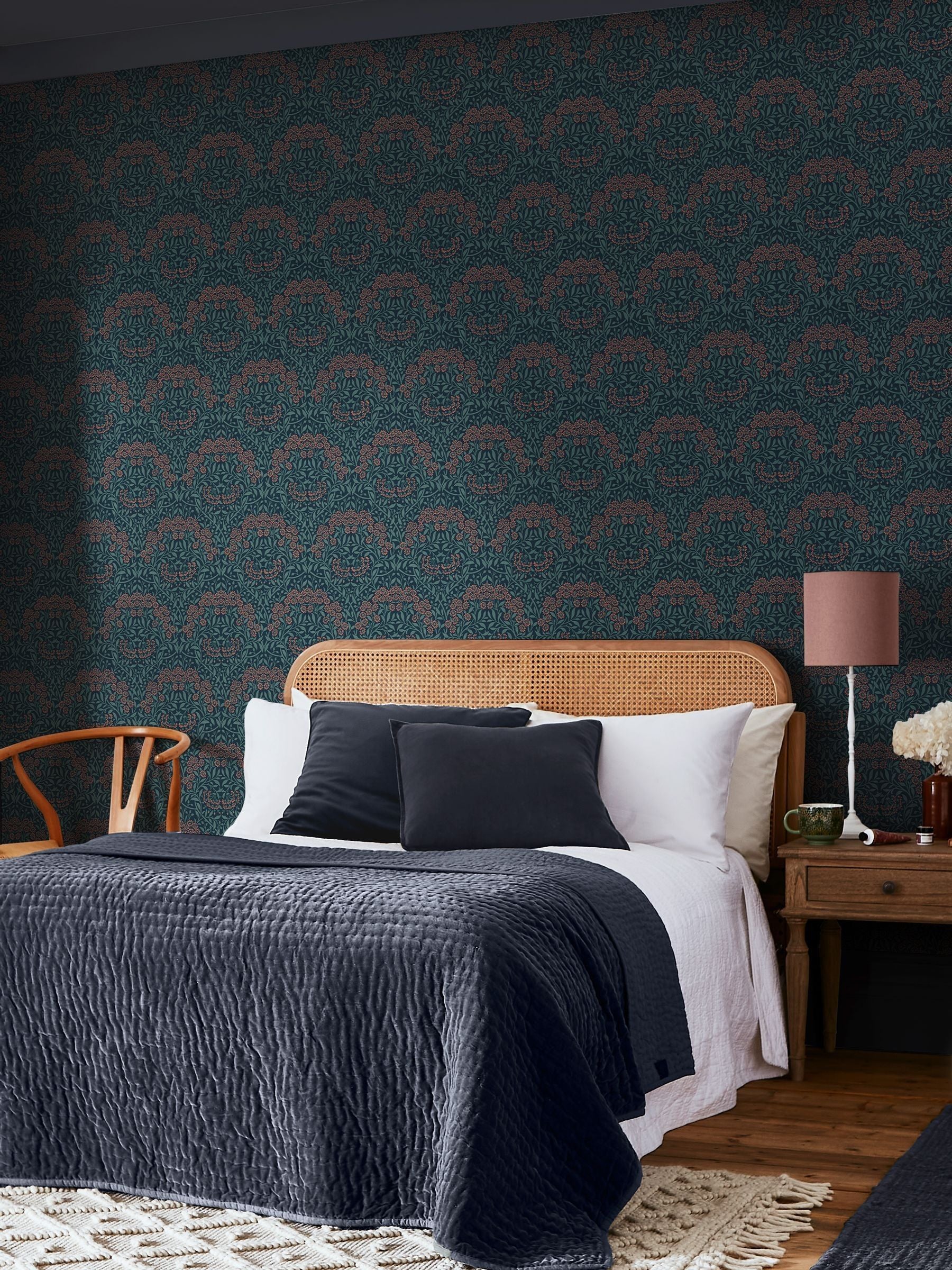 William Morris Michaelmas Daisy wallpaper 10m, imported from the UK