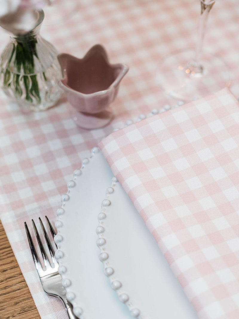 Avalon Home pink gingham table runner, 32x230cm - British product