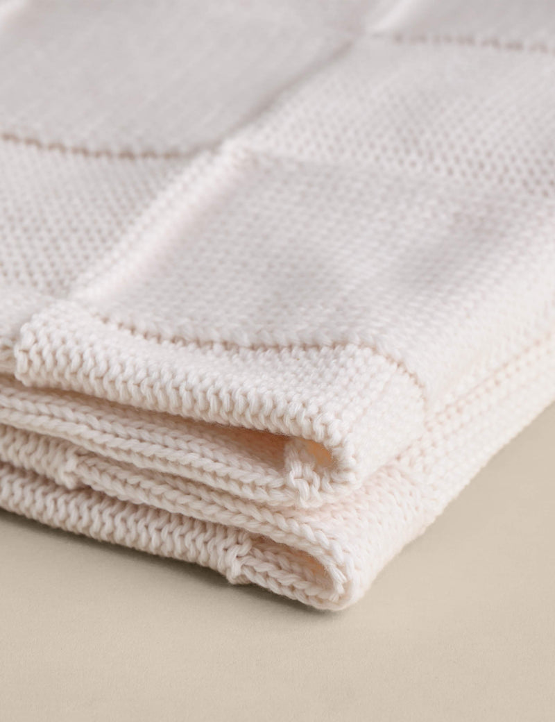 Knitted checkerboard throw large 130x170cm, imported from the UK
