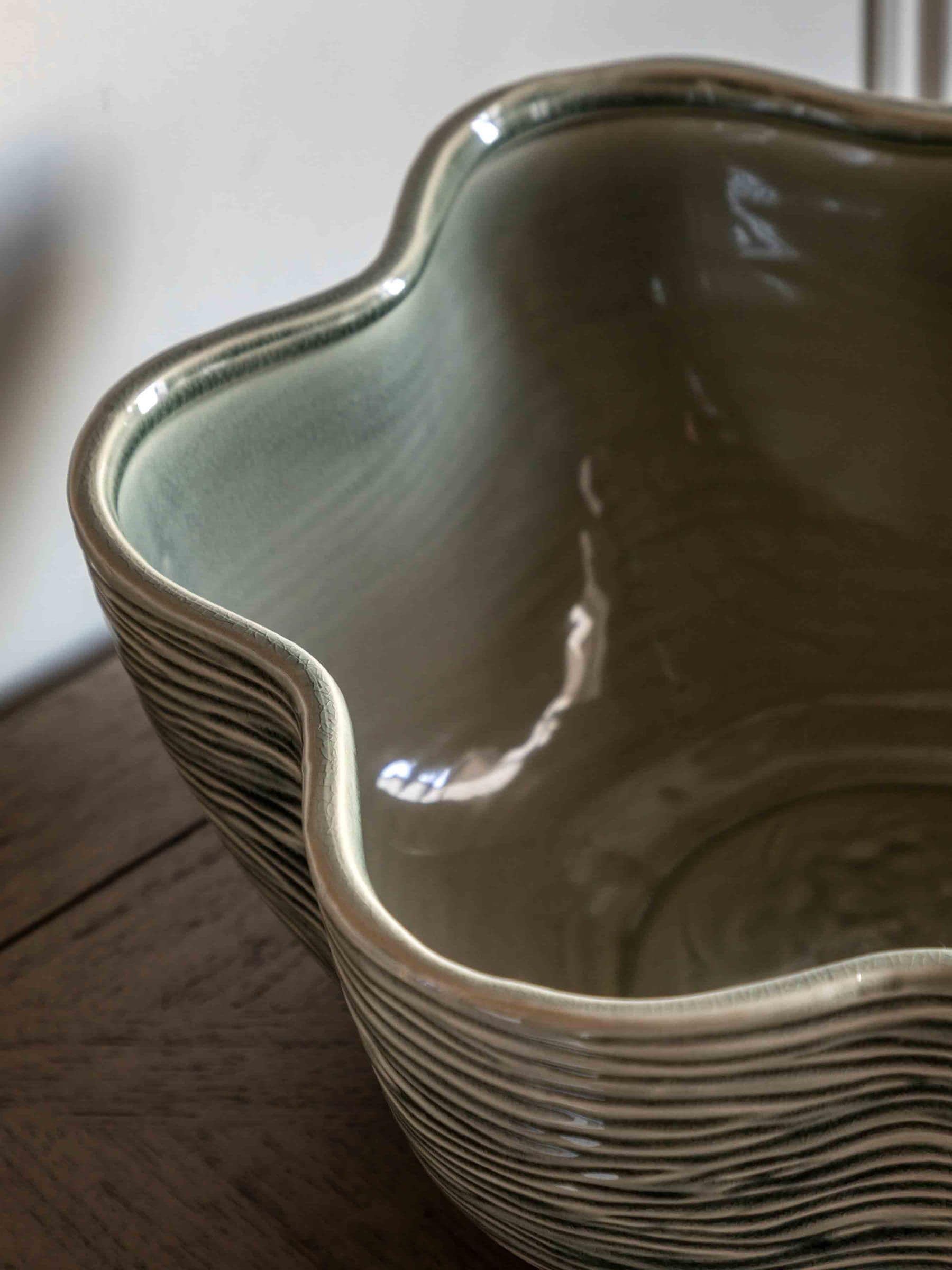 Gallery Home Green Garden Scalloped Bowl, imported from the UK