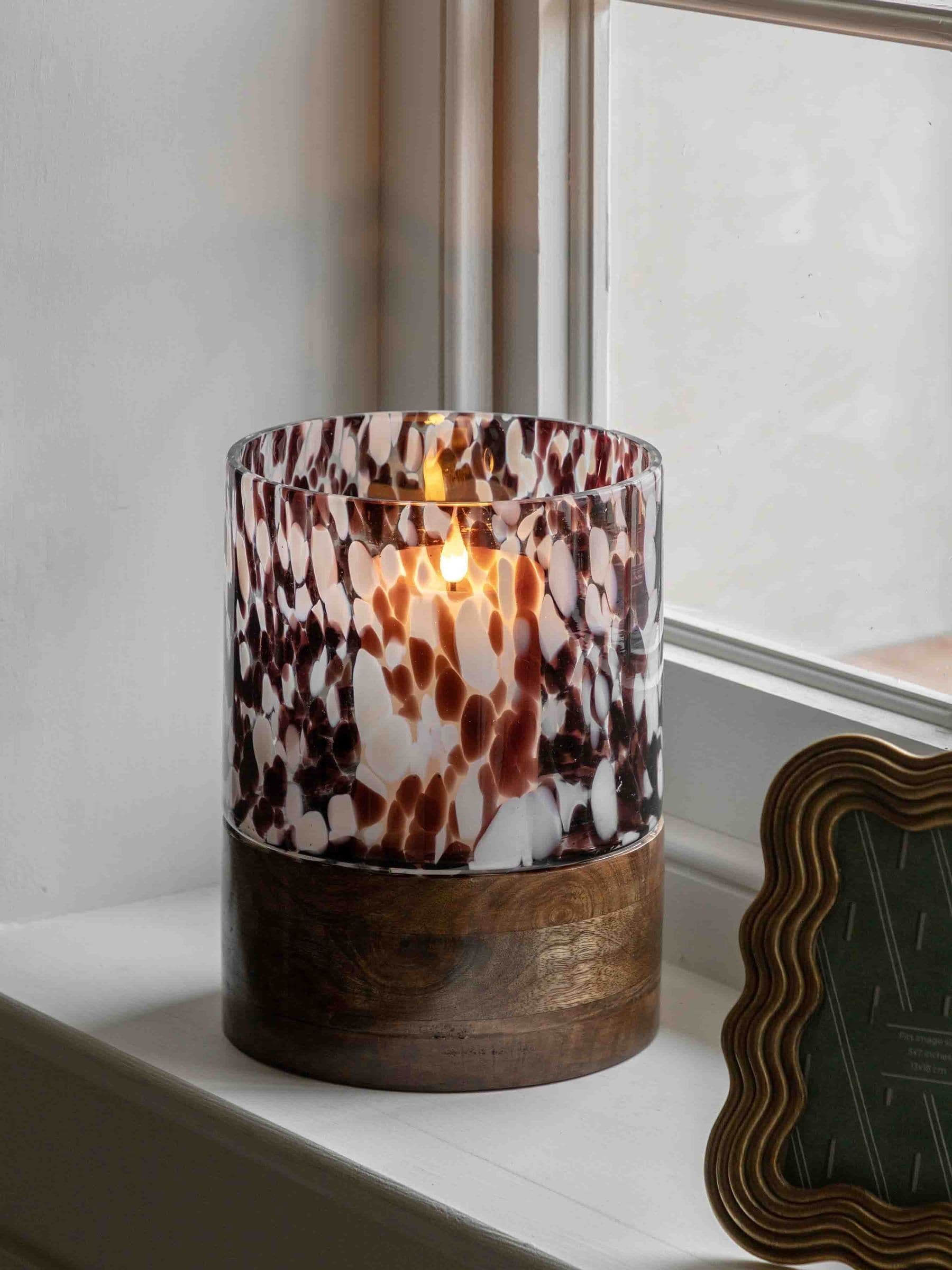 Gallery Home brown speckled hurricane holder, UK version