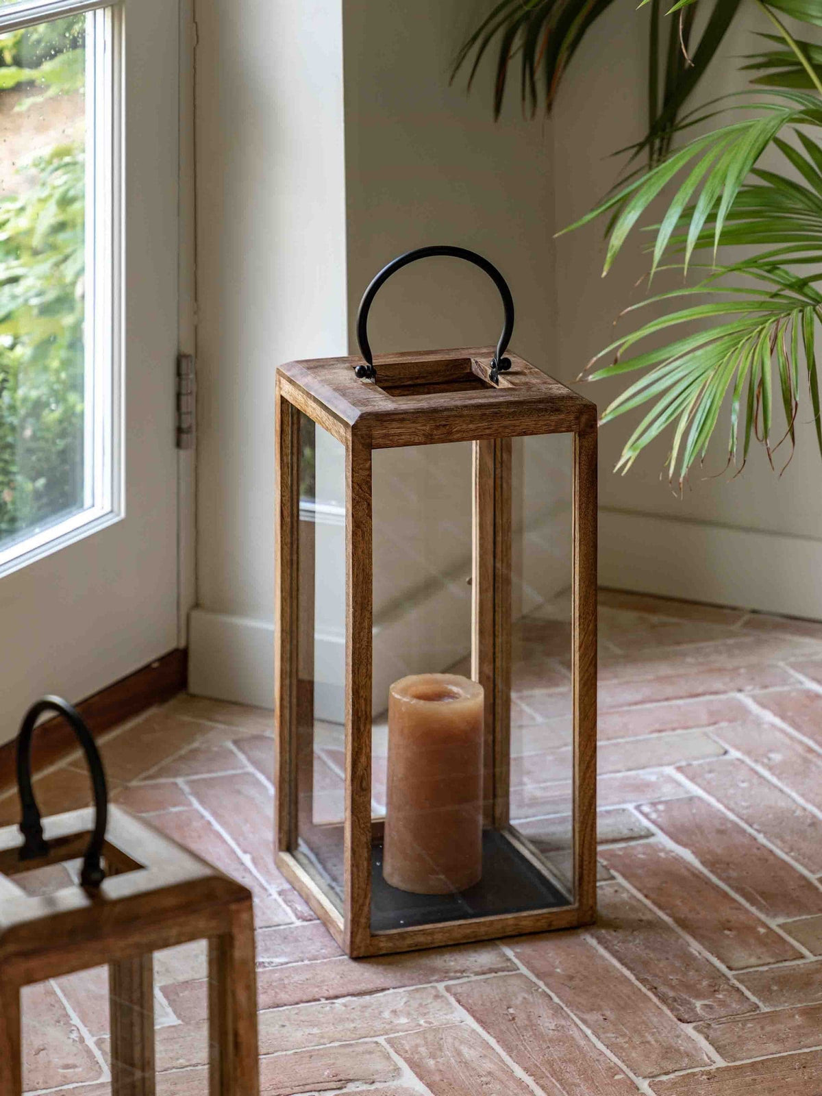 Gallery Home brown mango wood small lantern 44.5cm - British product