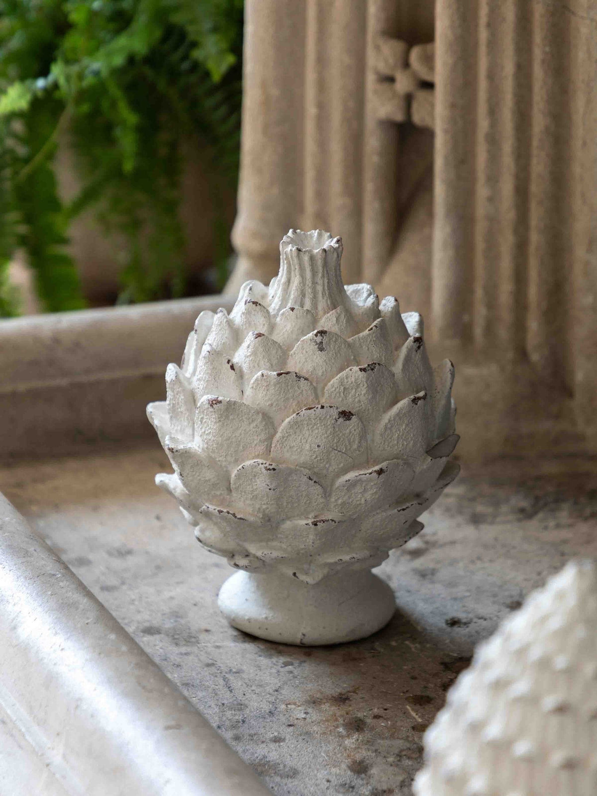 Gallery Home white rustic artichoke sculpture, UK version