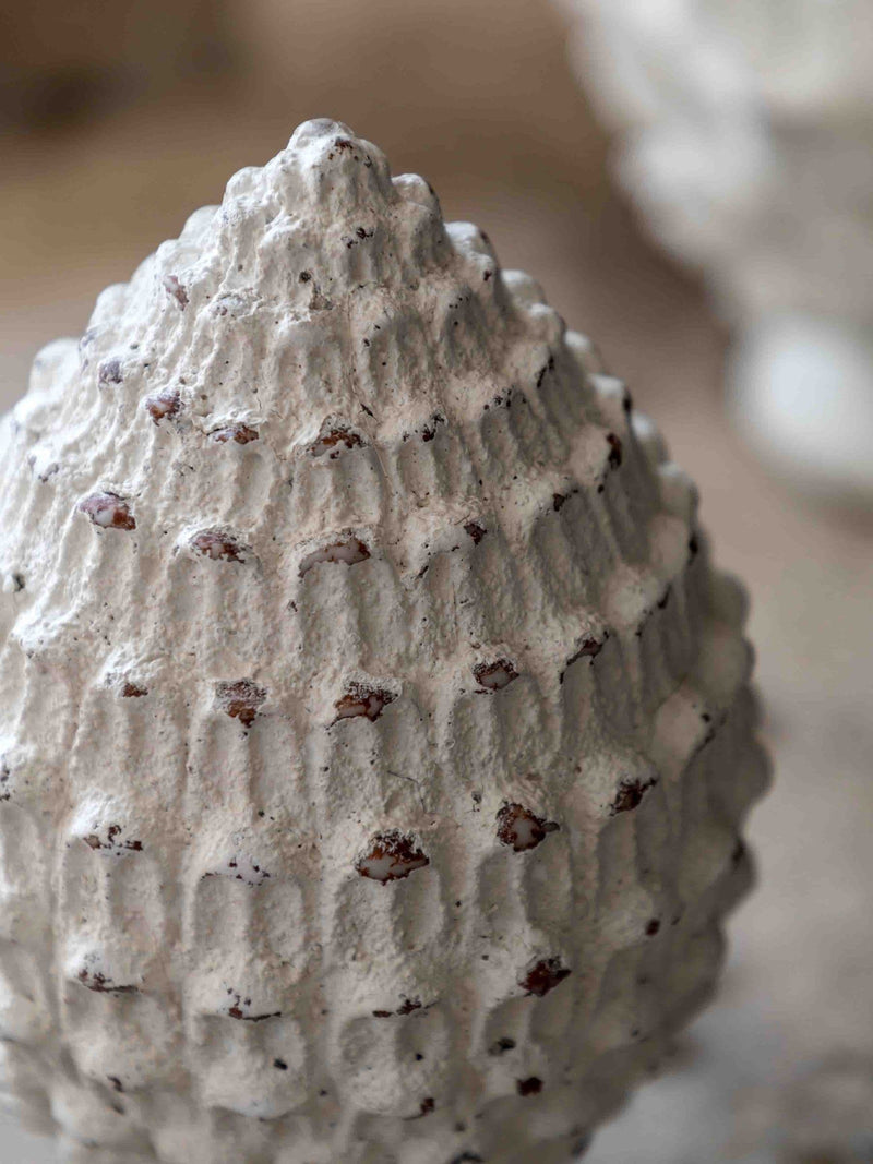 Gallery Home white rustic pinecone sculpture 20cm, UK version