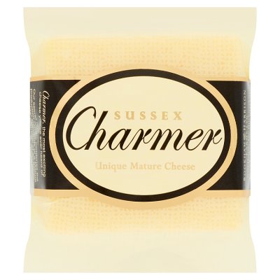 Sussex Charmer mature cheddar cheese 200g, UK version
