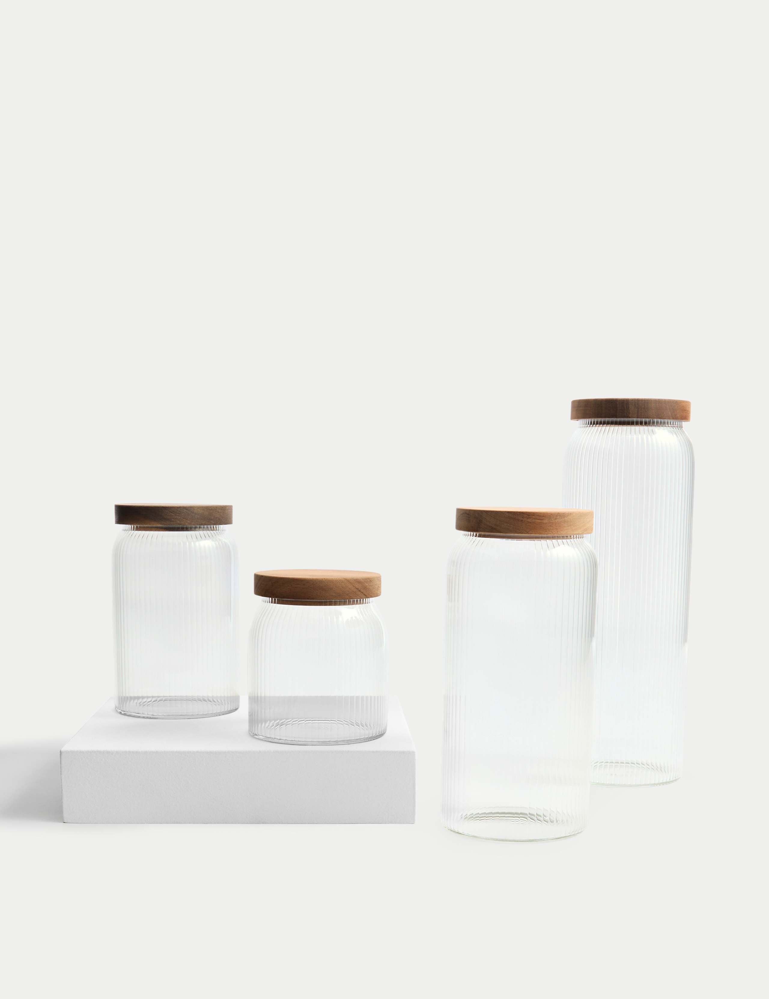 Large Ribbed Glass Storage Jar 1290 Millilitre, UK version