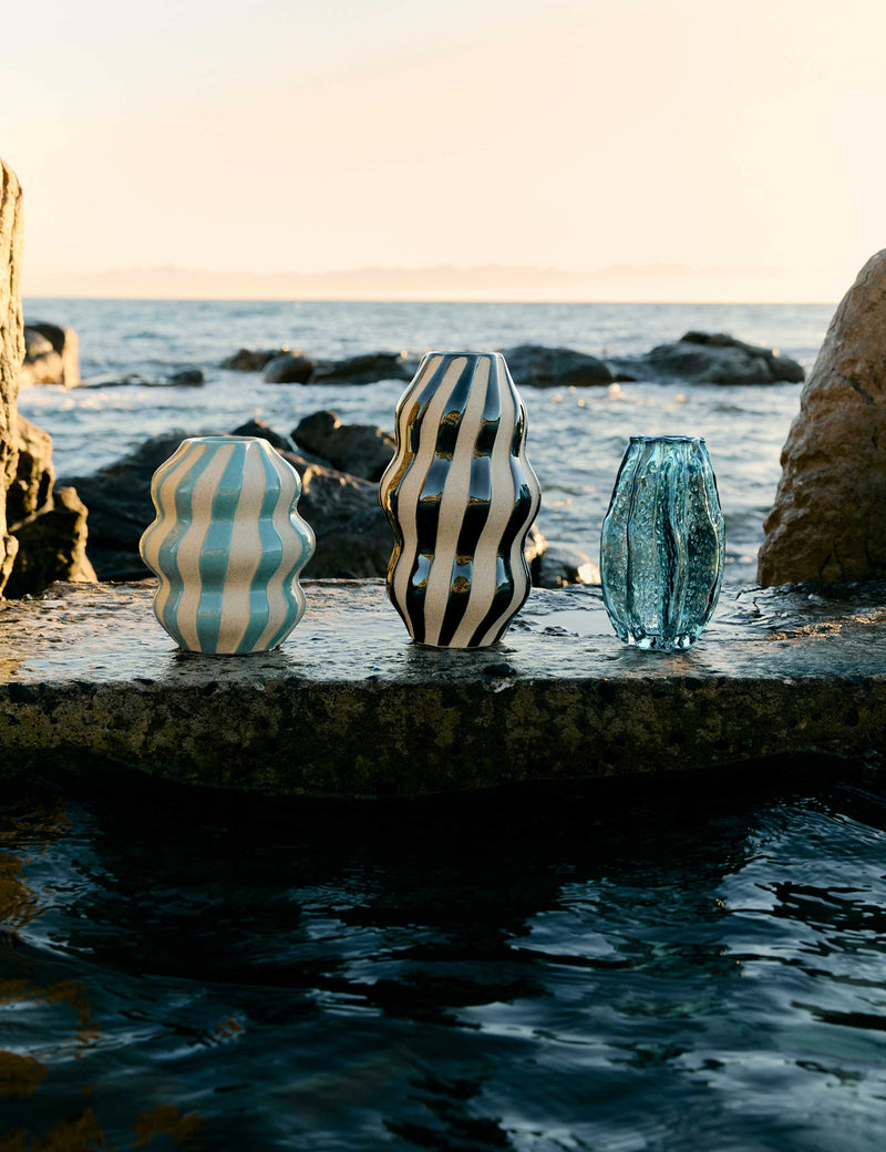 Large striped ceramic vase 30cm height, UK version