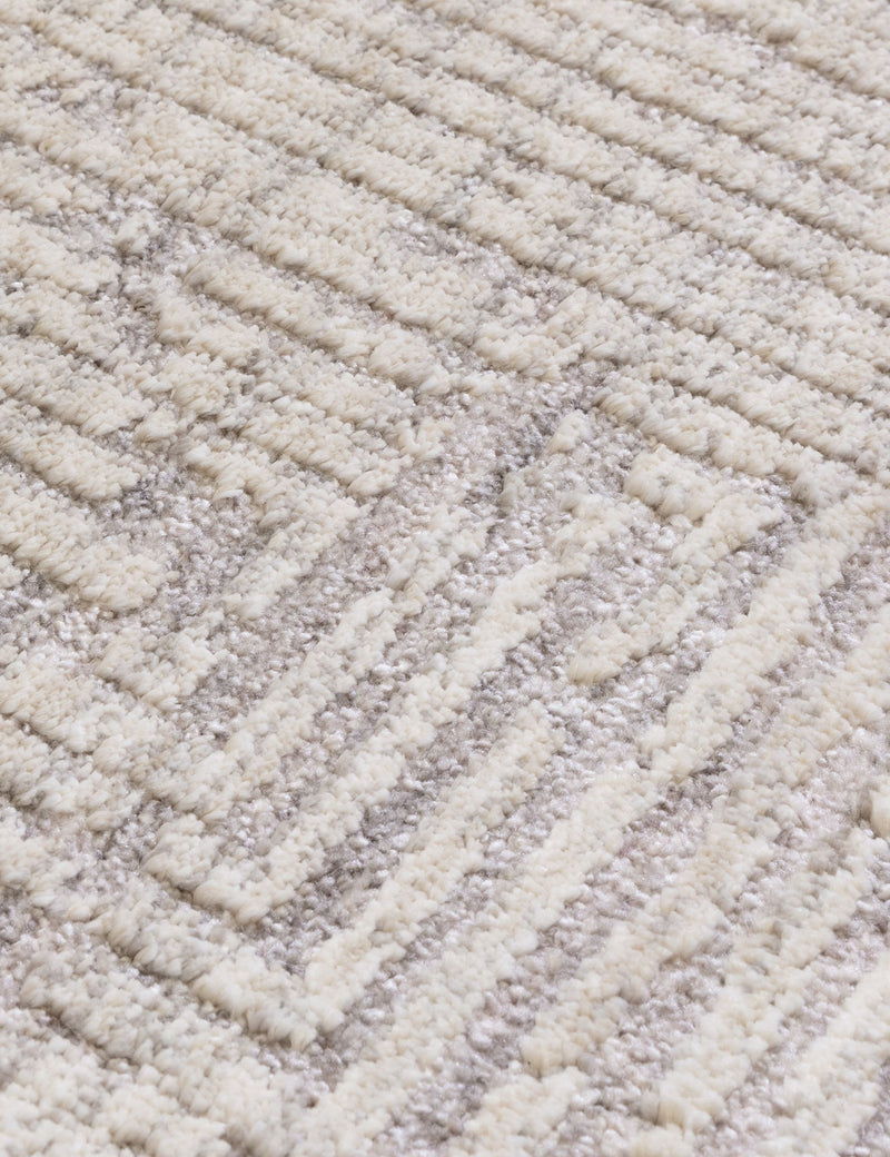 Asiatic Laurent rug geometric design polyester, imported from the UK
