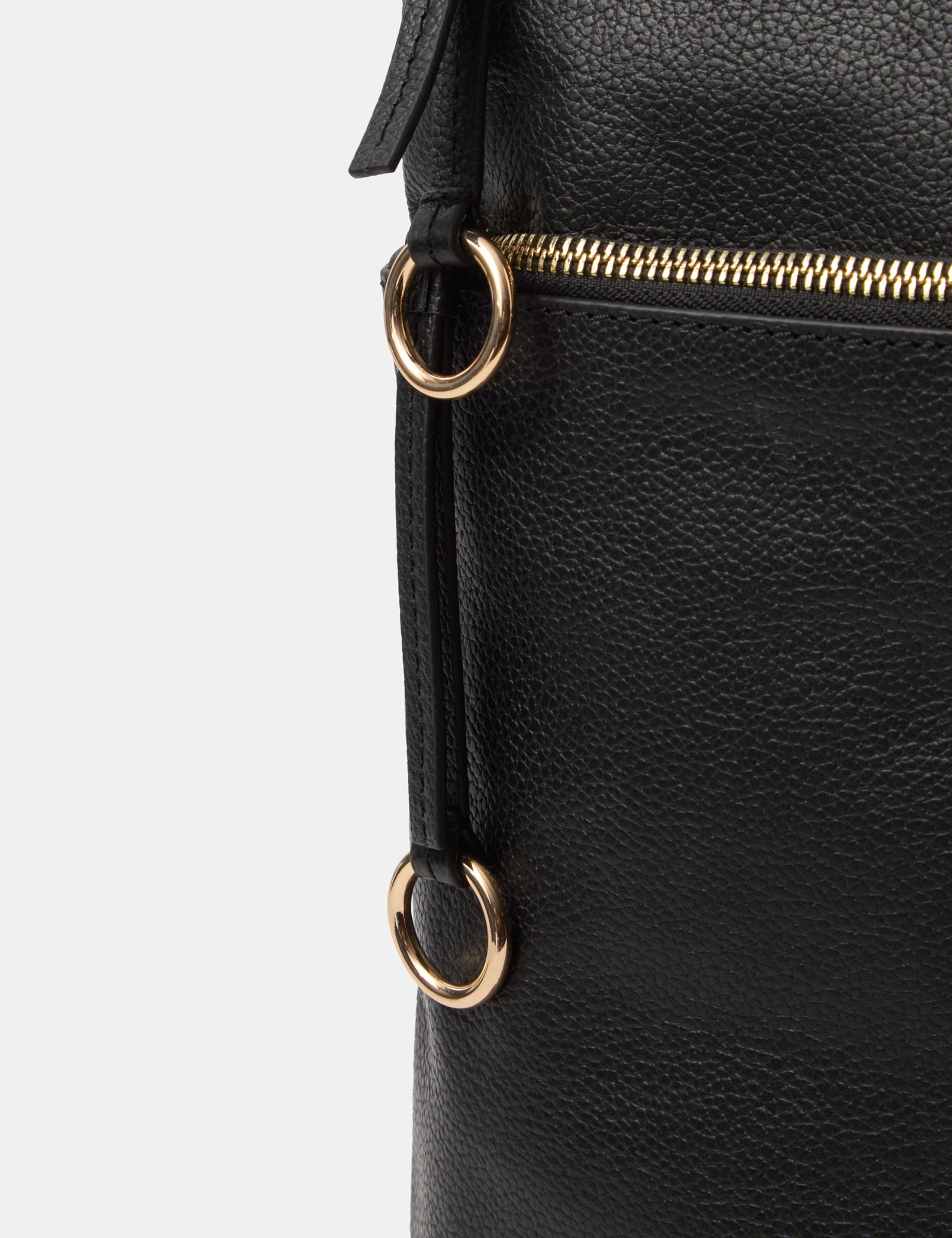 Accessorize leather backpack - British product