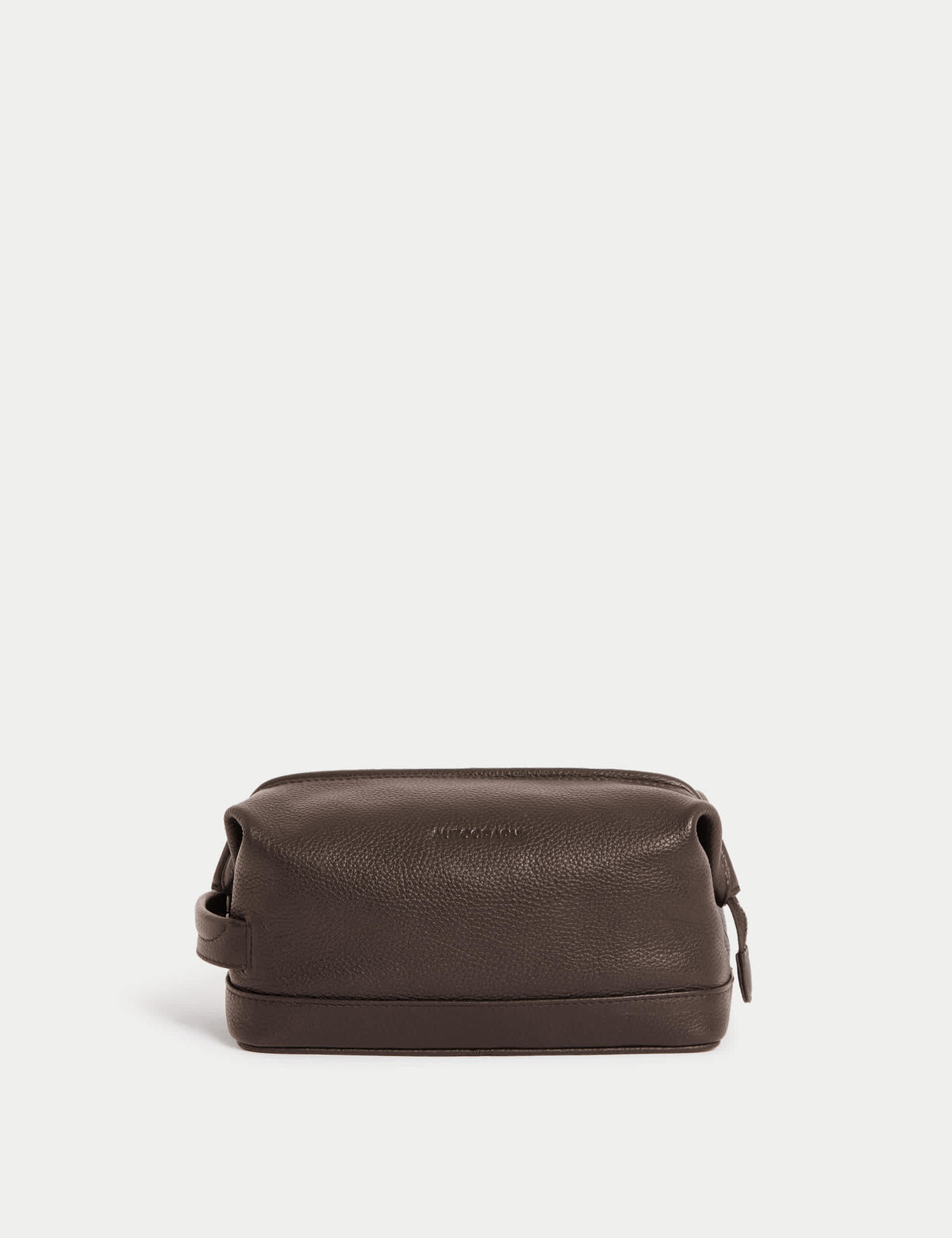 Autograph Leather Pebble Grain Washbag 25x15.5x13 cm, UK version