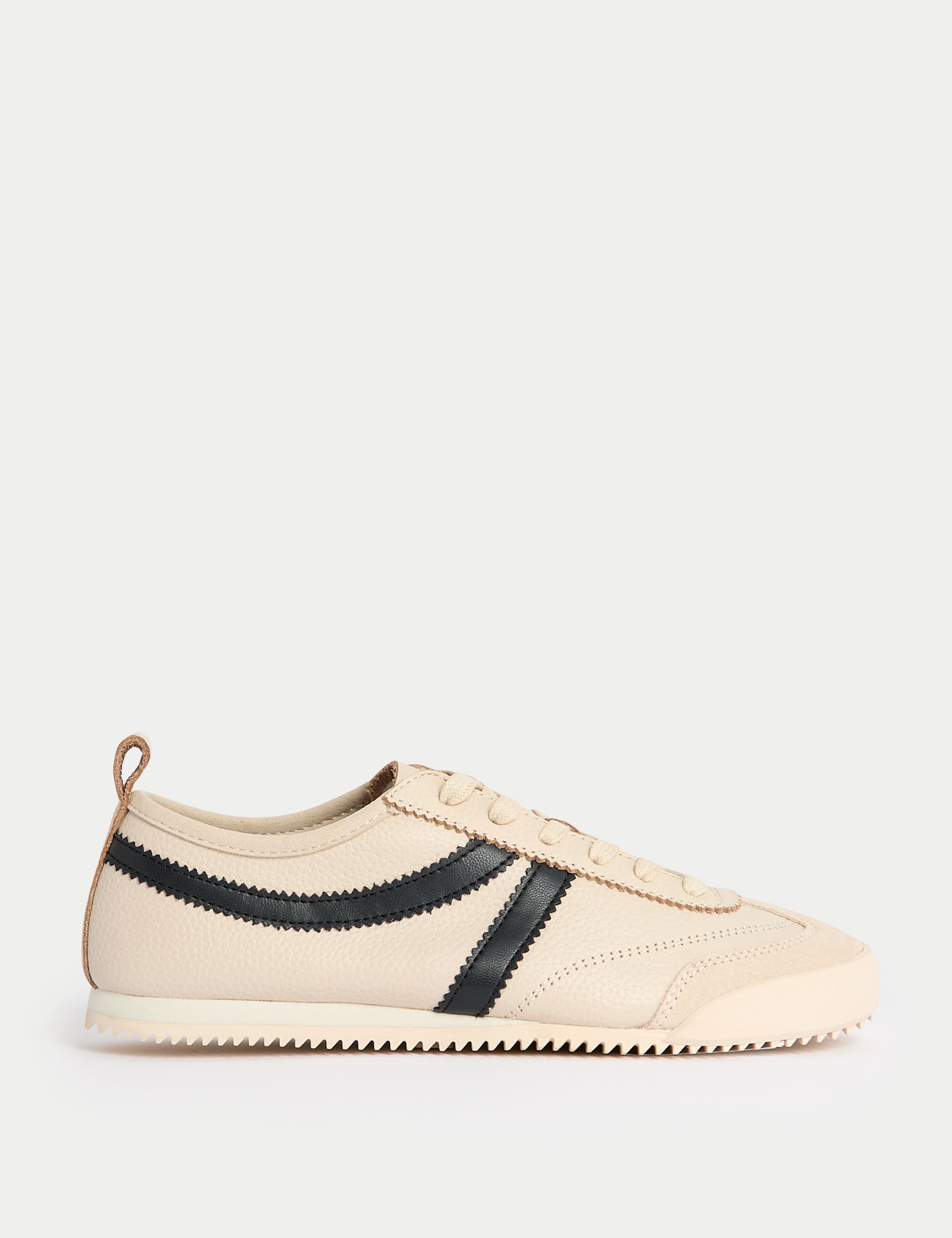 M&S Leder-Streifen-Sneakers mit Kontraststreifen, britische Version