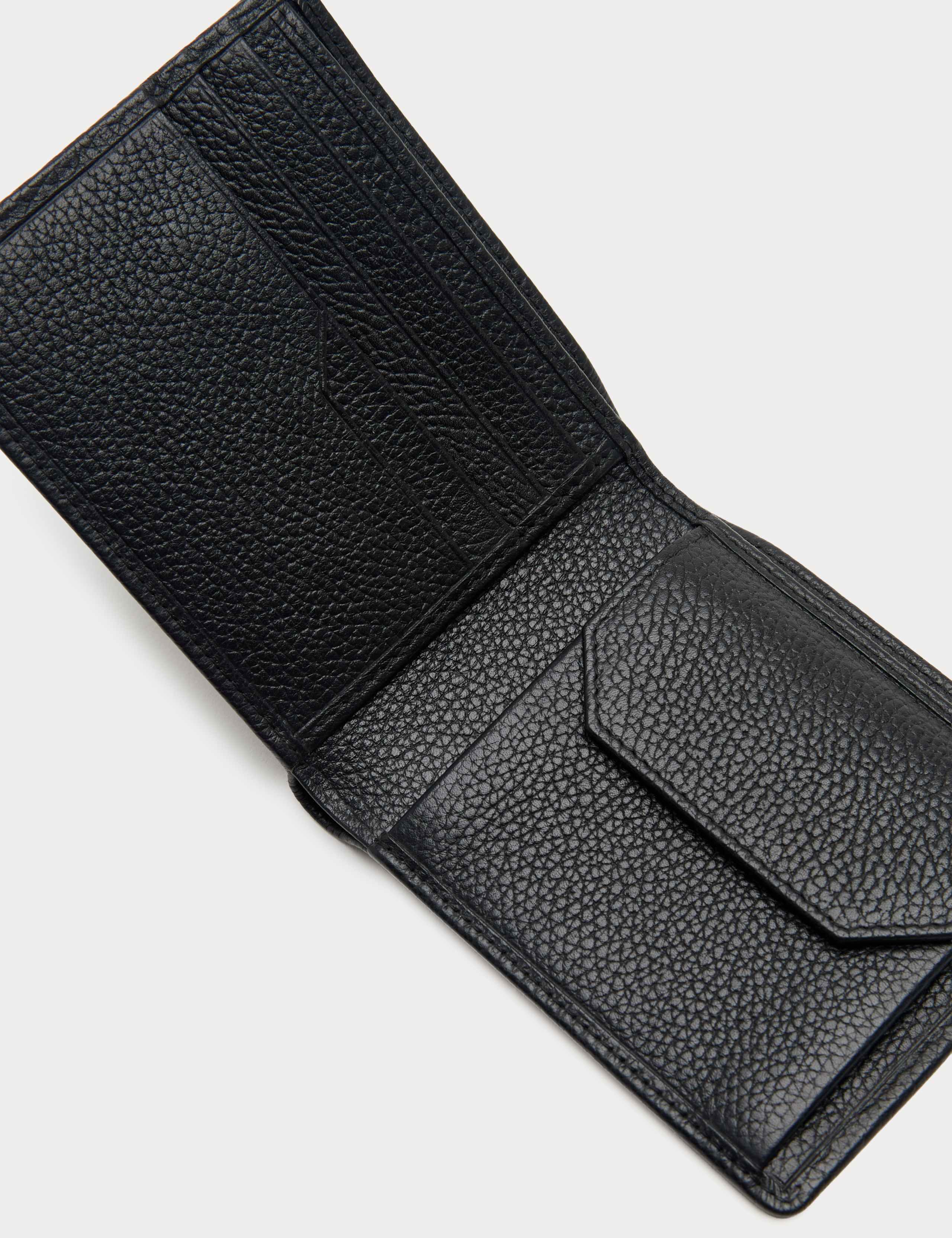 Autograph leather wallet and keyring gift set (British brand)
