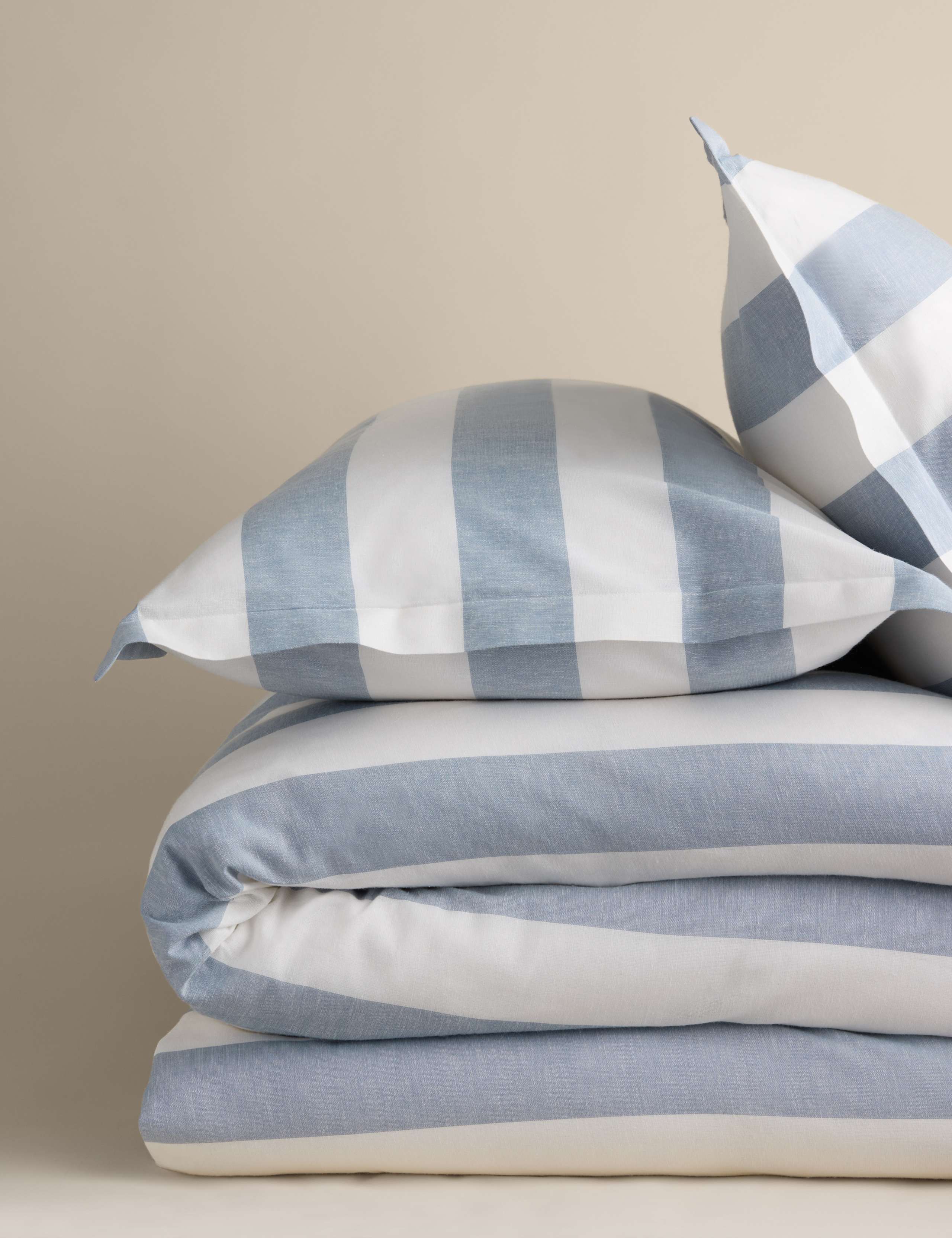 Linen blend striped bedding set, imported from the UK