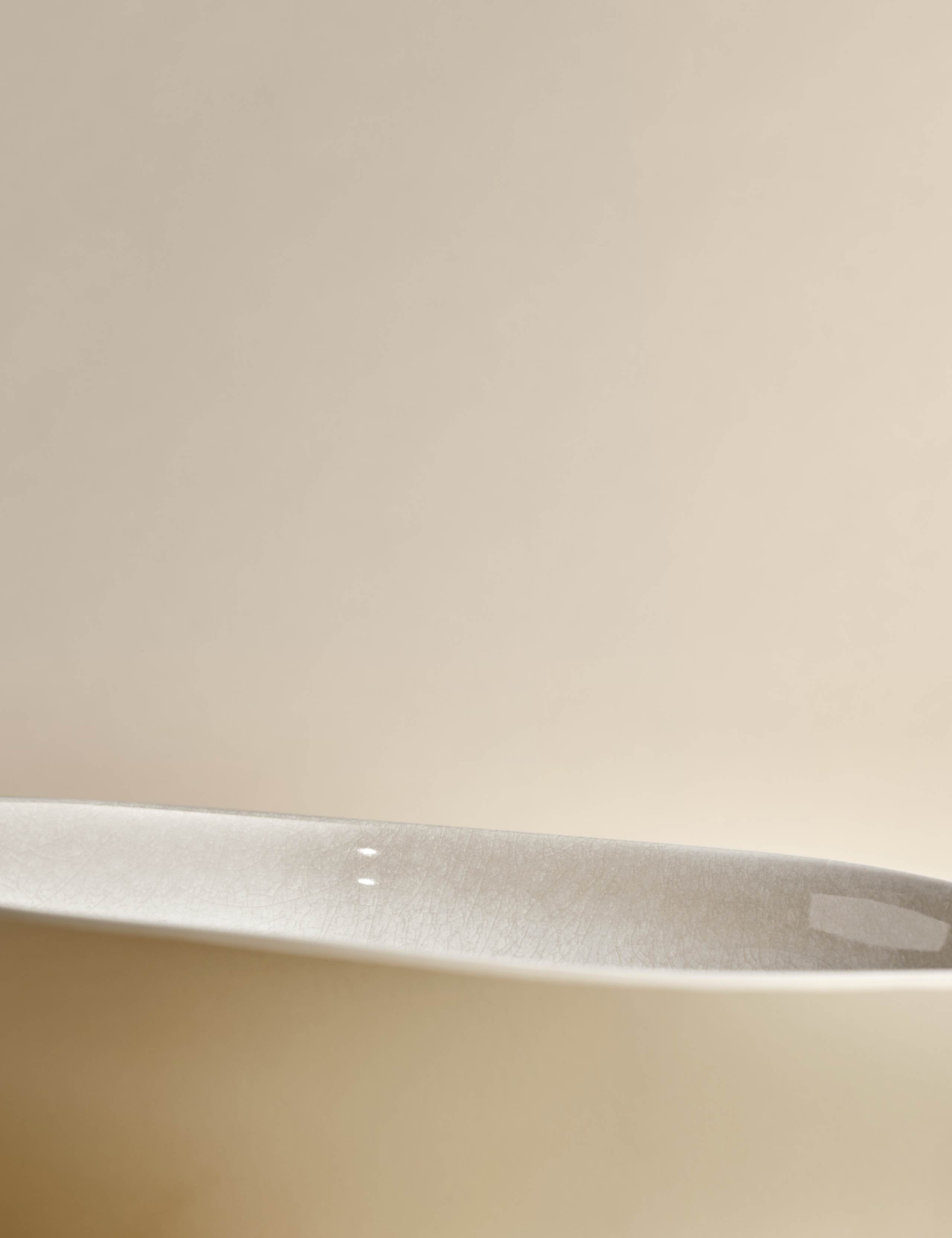 Linen reactive picnic serving bowl made from melamine, UK version