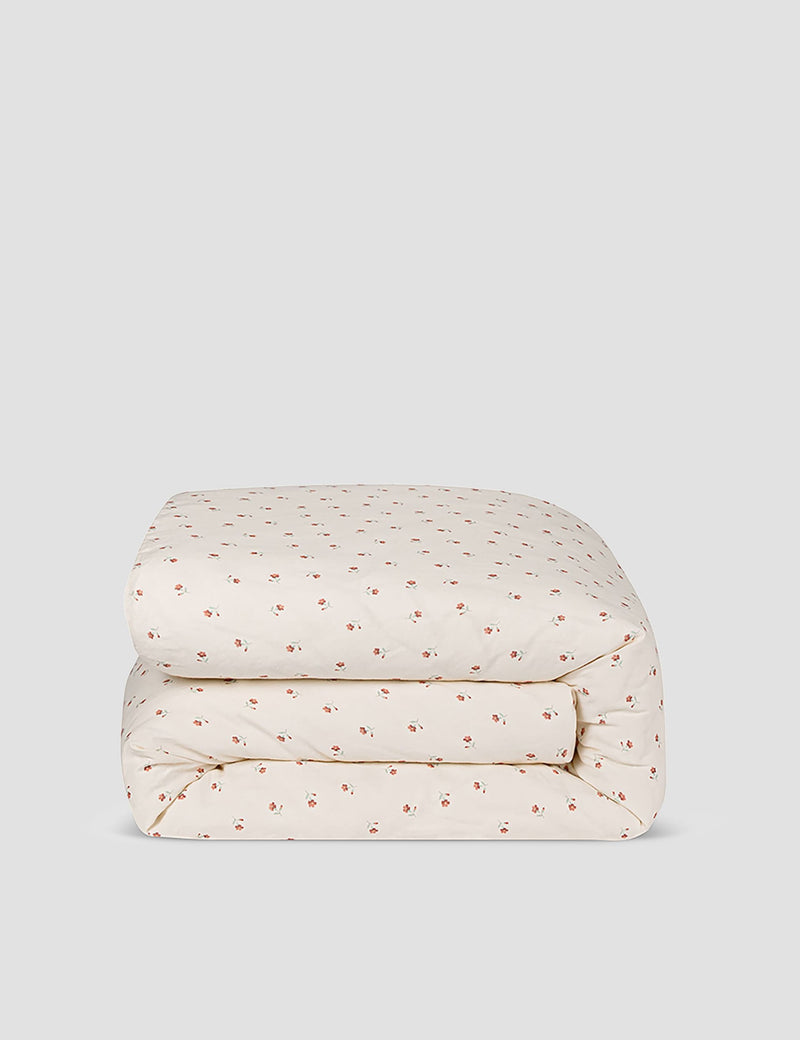 Piglet in Bed linen-rich floral duvet cover - British product
