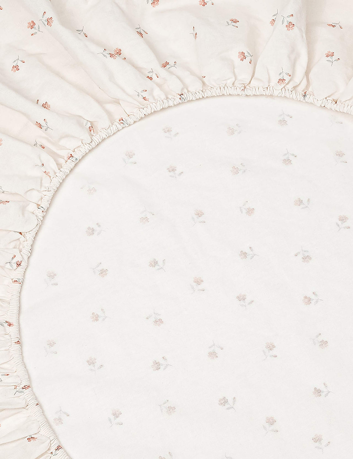 Piglet In Bed printed linen fitted sheet, UK version