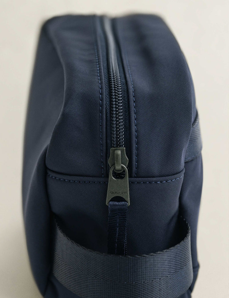 GANT Logo washbag (British brand)