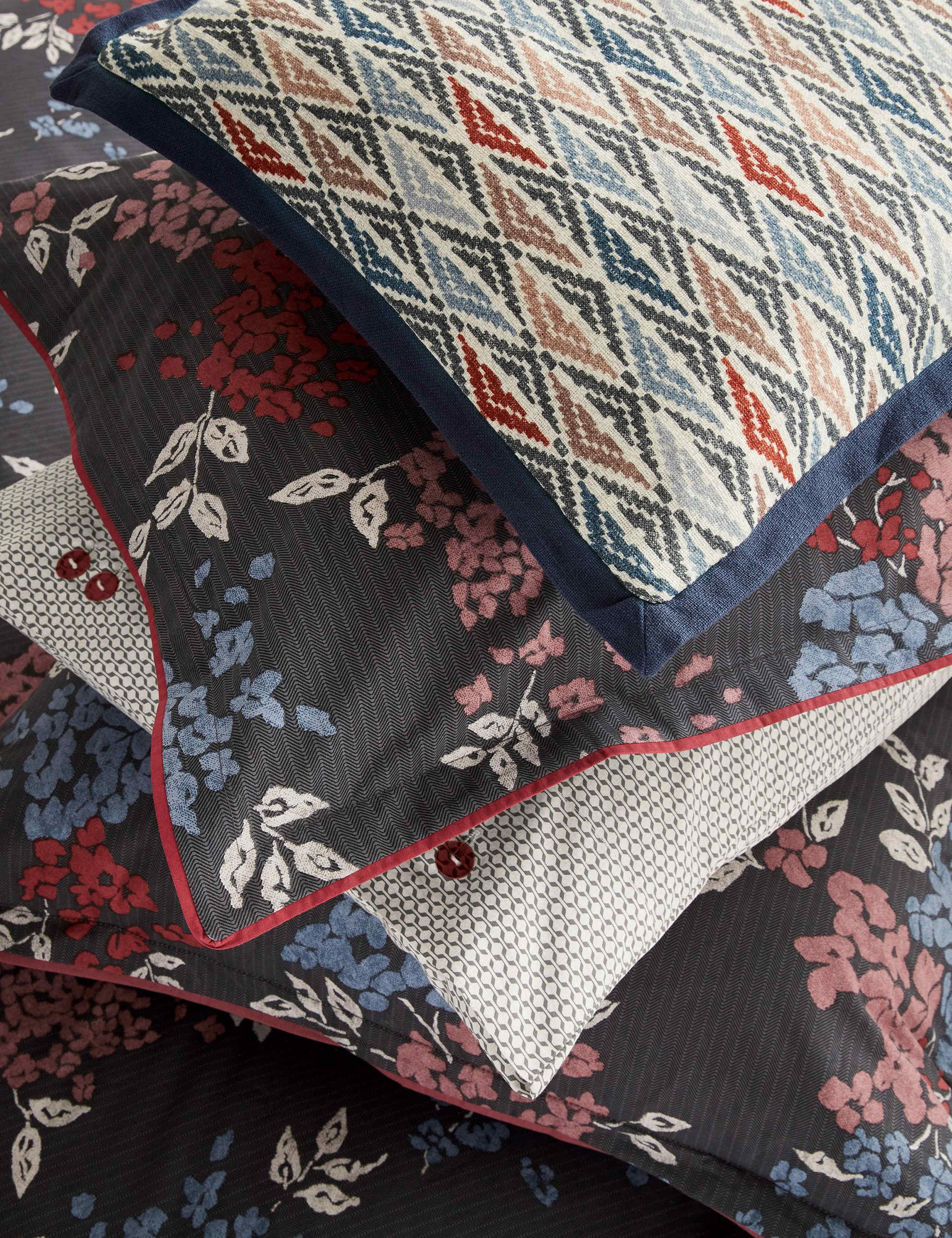 Bedeck Lucine geometric diamond rectangle cushion (British brand)