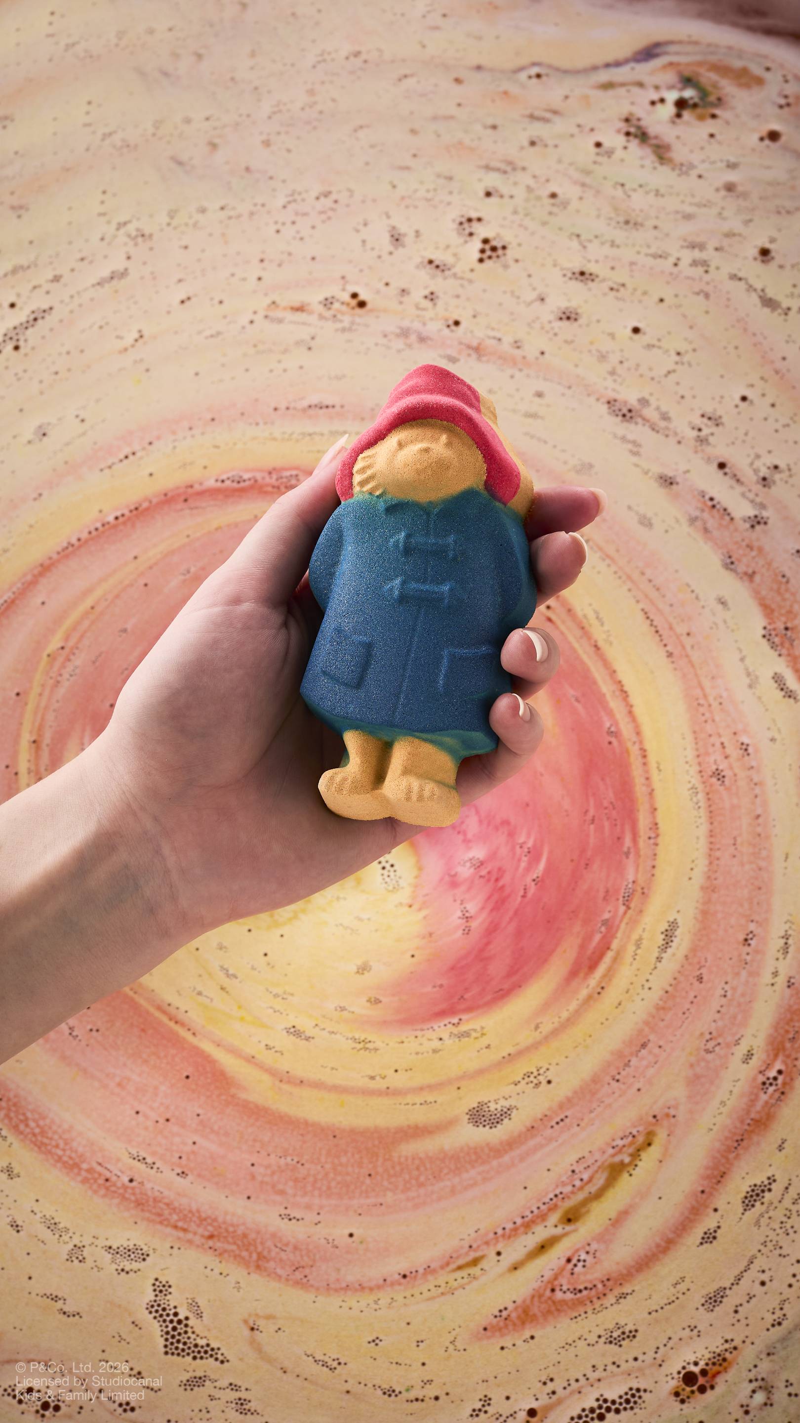 Lush Paddington bath bomb for marmalade orange bath water (British brand)