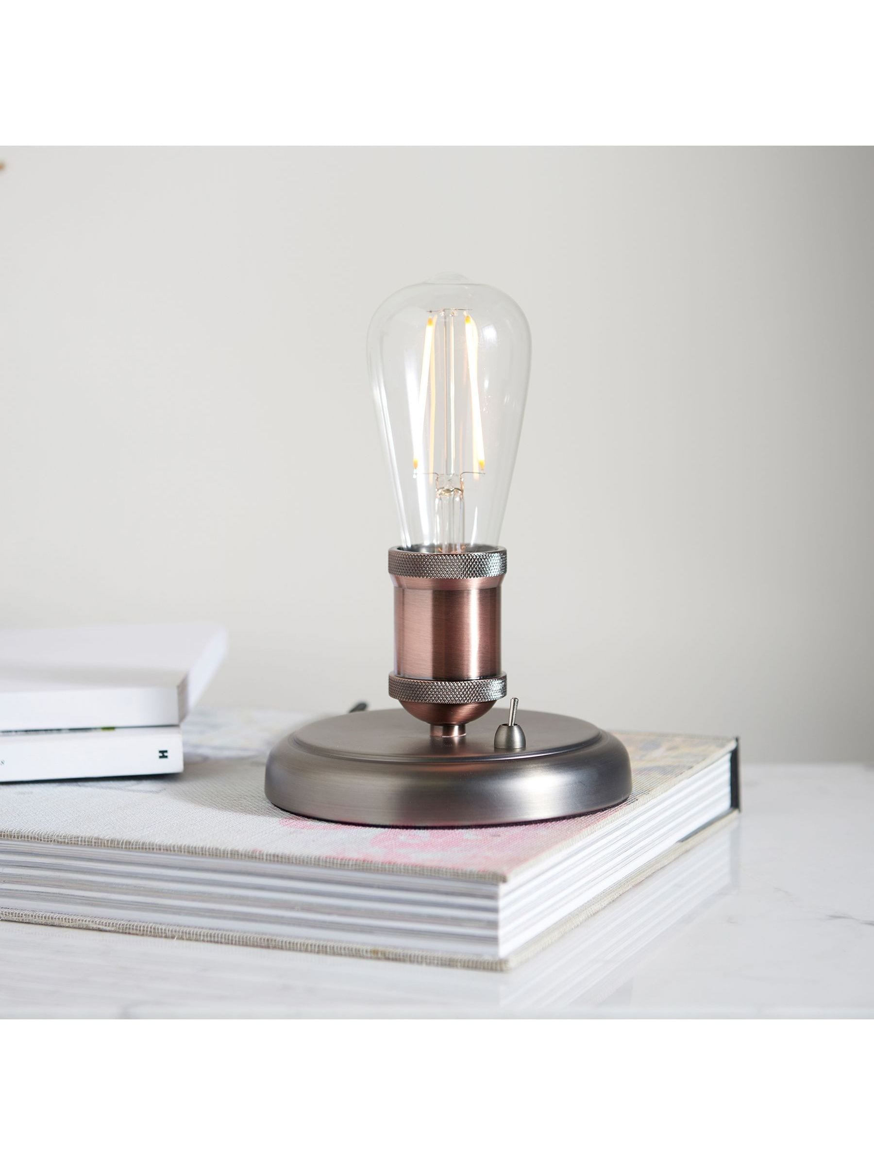 Gallery Home Copper Halsy industrial table lamp - British product