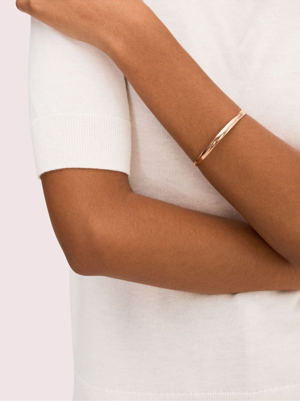 Kate Spade roségullfarget Idiom-motearmbånd