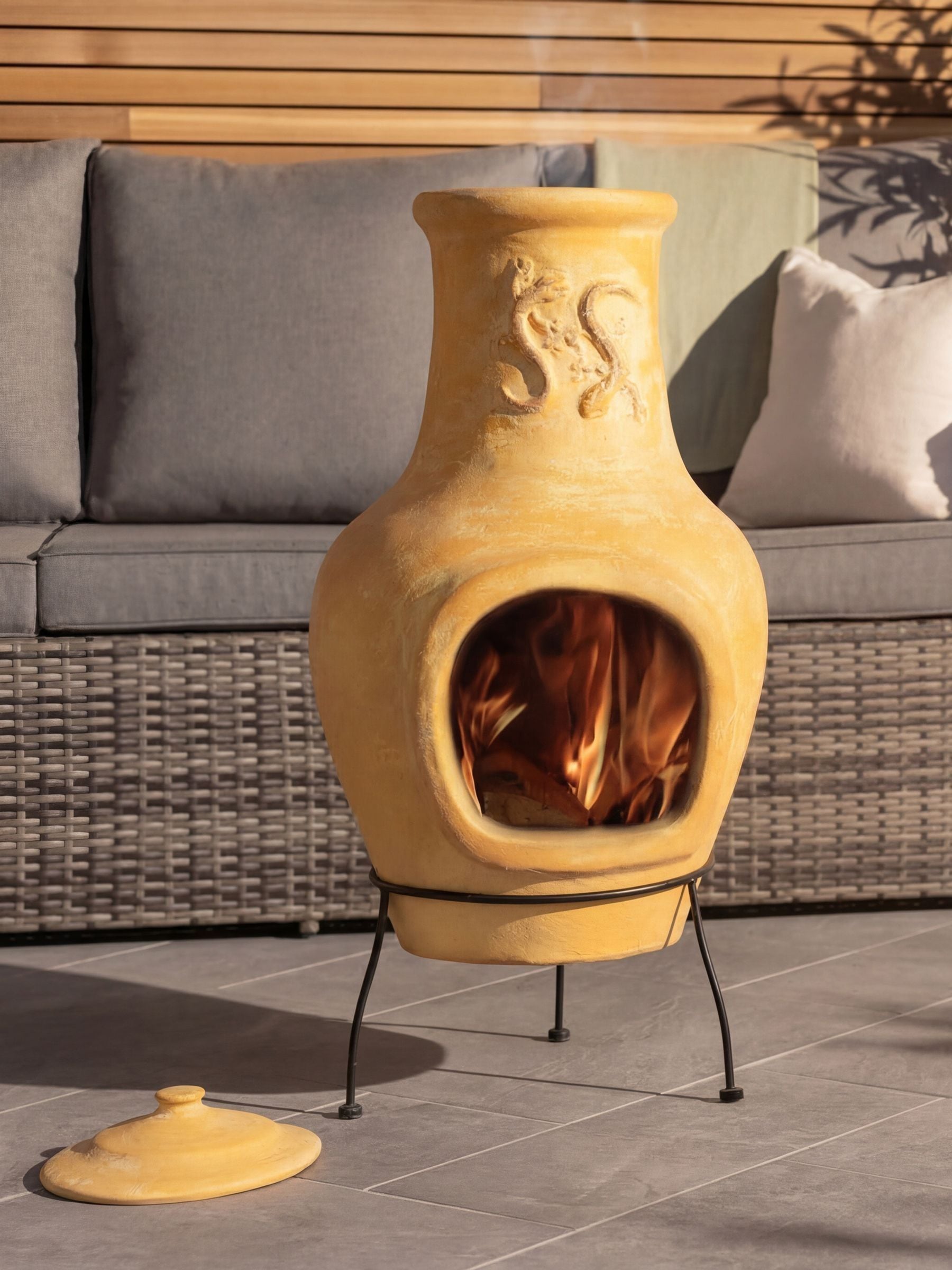 Charles Bentley terracotta garden clay chiminea lizard design (British brand)