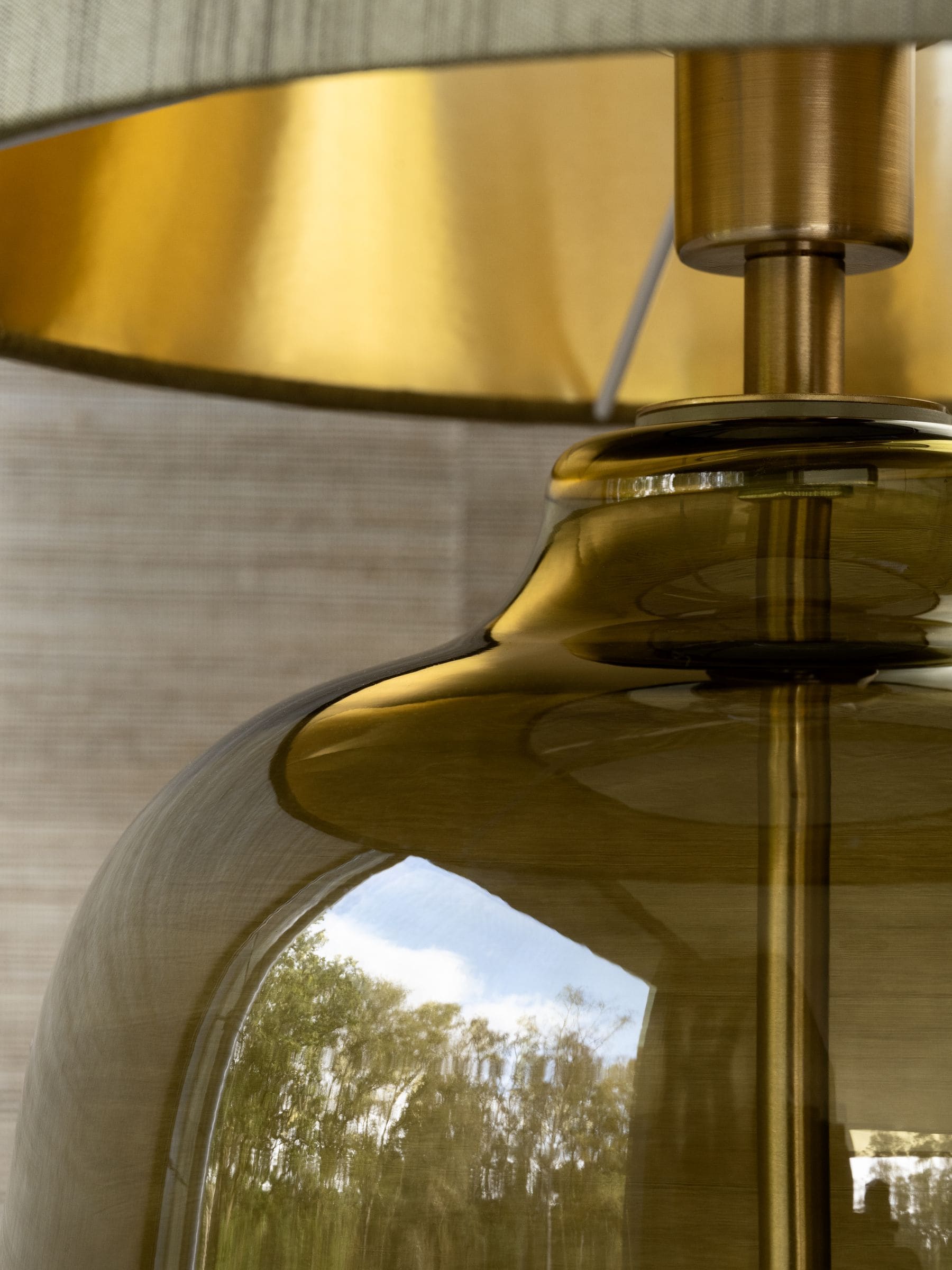 Connor green table lamp 41cm, imported from the UK