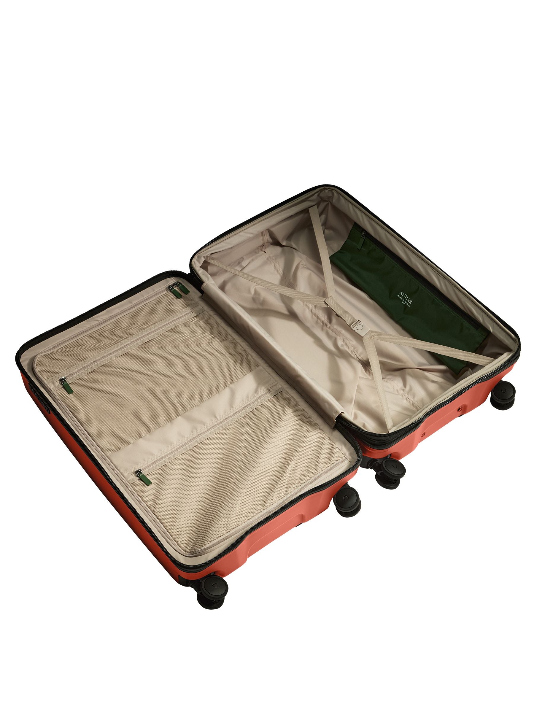Antler Red Icon Stripe expandable suitcase 78cm - British product